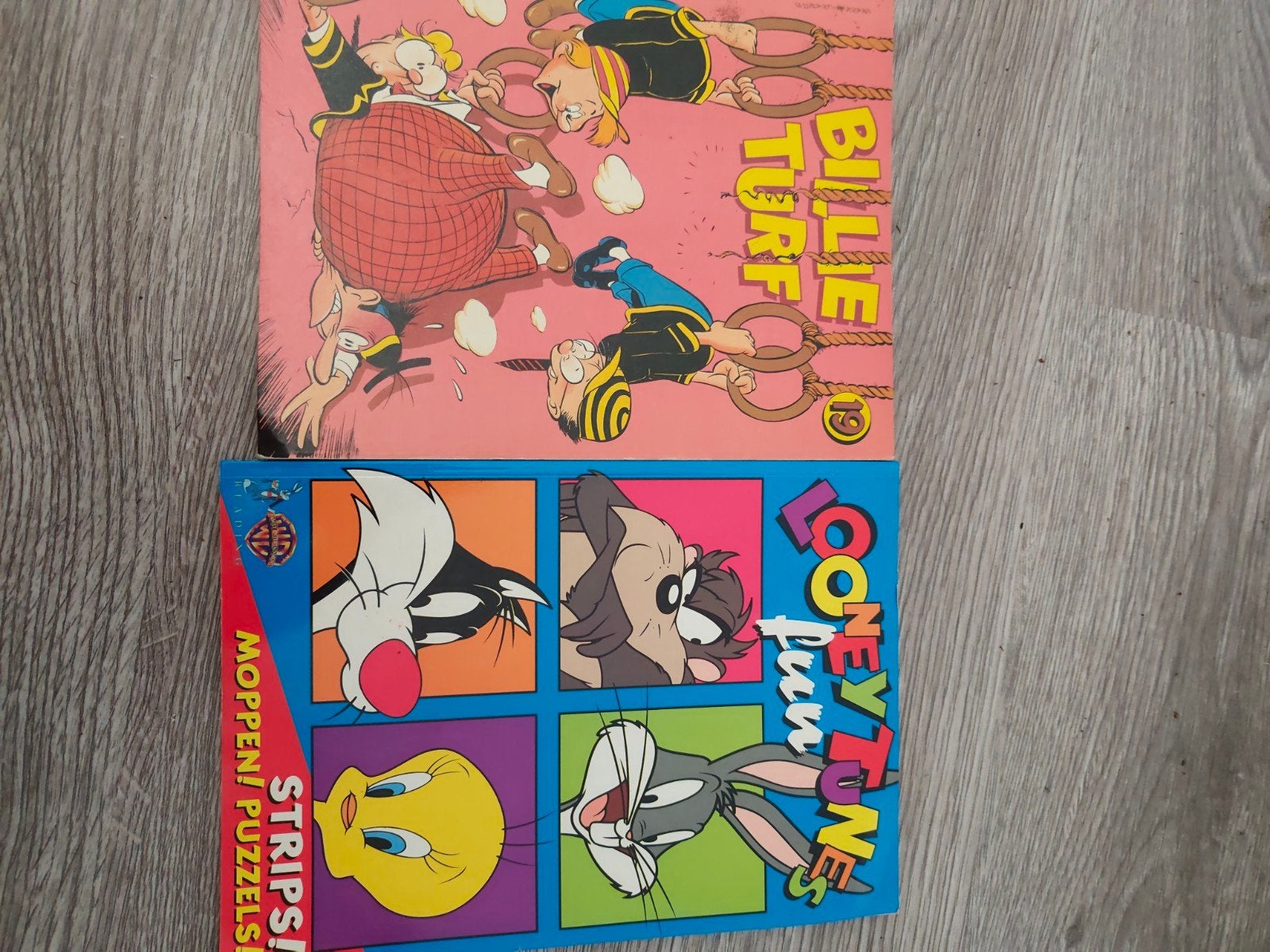 Biele en Turf stripboek en Looney Tunes puzzelboek, Meerdere stripboeken, Ophalen, Gelezen, Diverse auteurs