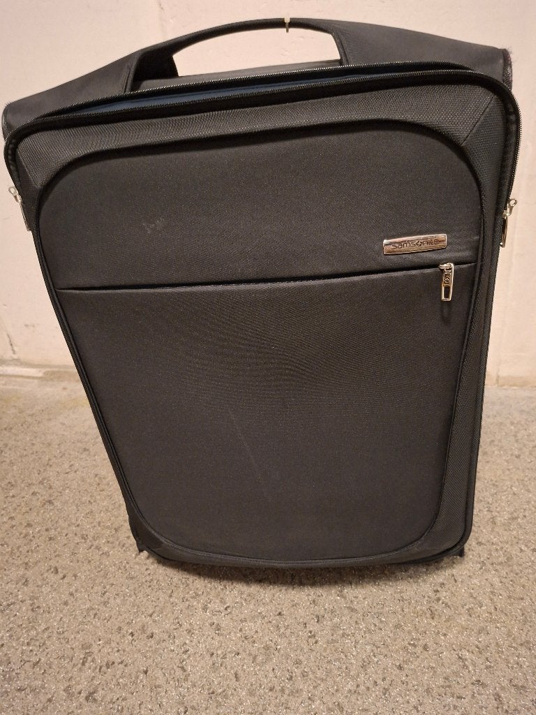 2 Koffers te koop, Overige materialen, Wieltjes, 45 tot 55 cm, Zo goed als nieuw