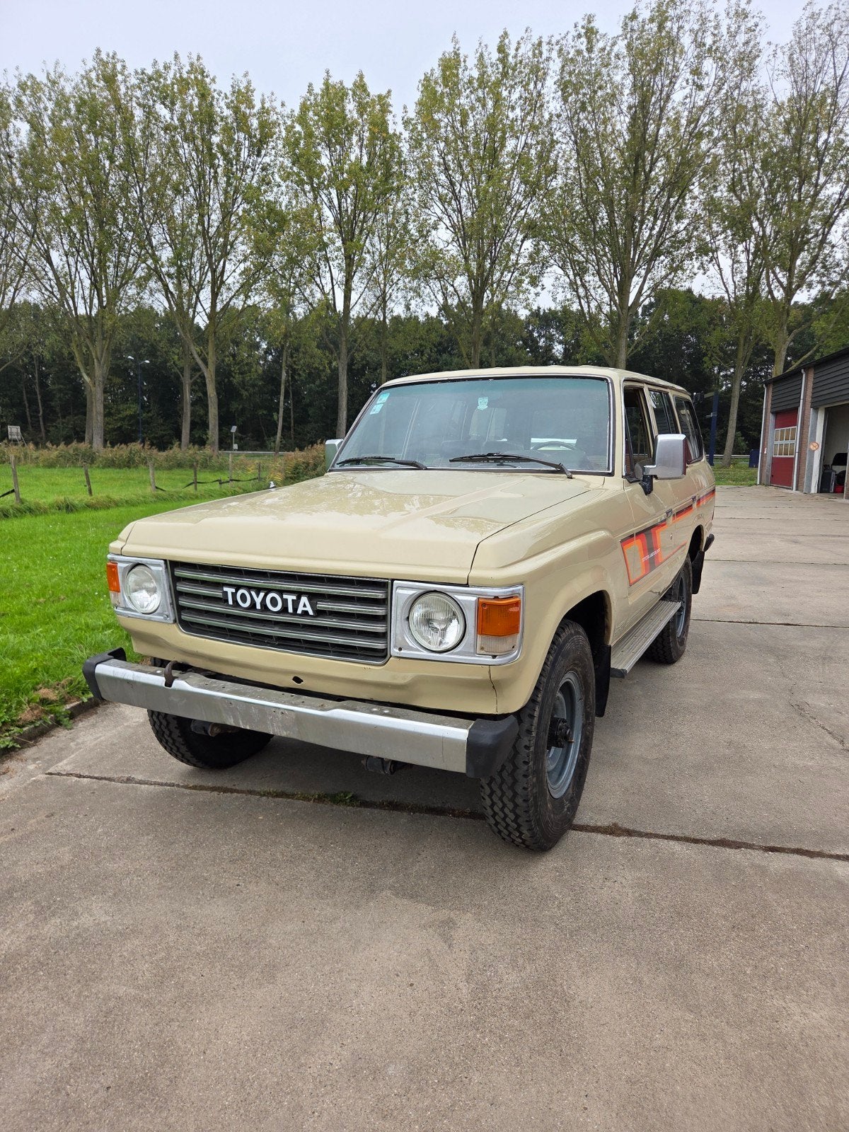 Toyota Landcruiser fj60 1984 airco 9 personen ( hj60 hj61 ), foto 8