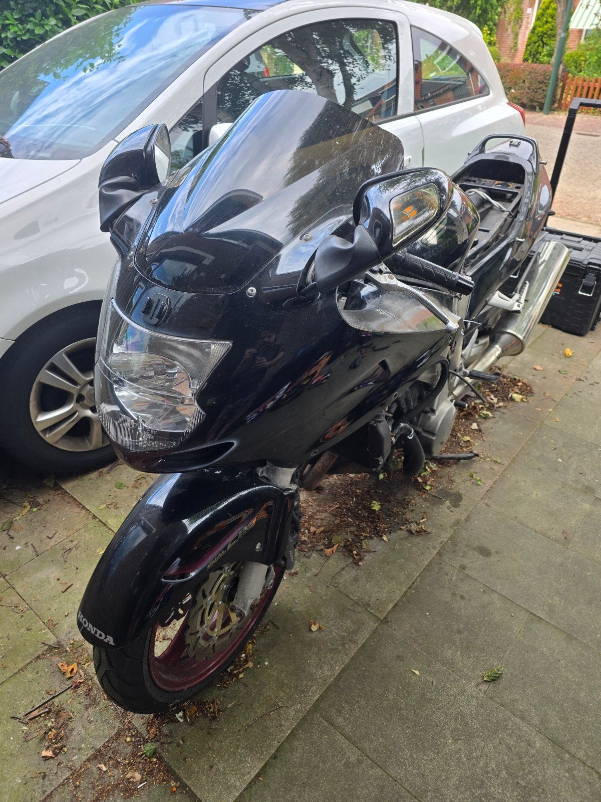 Honda CBR 1100XX Blackbird 2000 - Lekke benzineslang, 4 cilinders, Motorrijbewijs A, Gebruikt, Super Sport