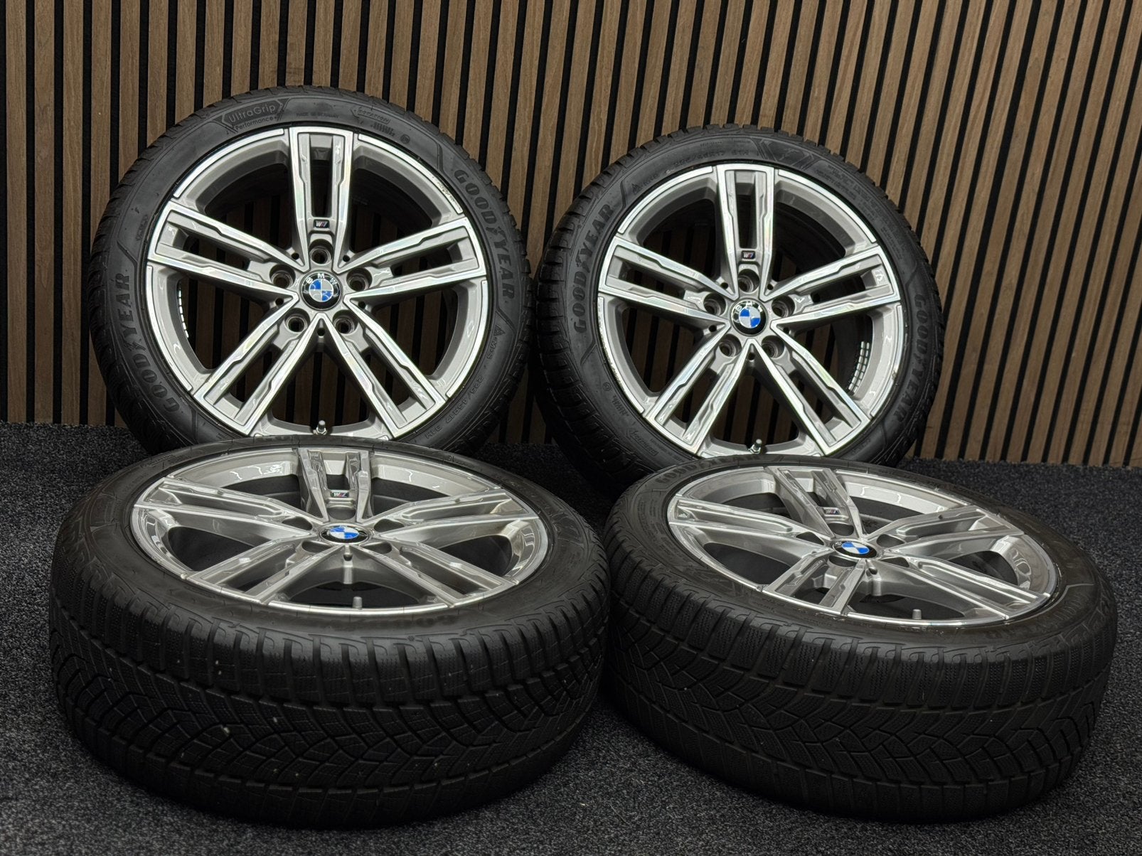WINTER! Originele 17 inch BMW 1 2 Serie F40 F44 550M 5x112, Auto-onderdelen, Ophalen, ., Banden en Velgen, 17 inch