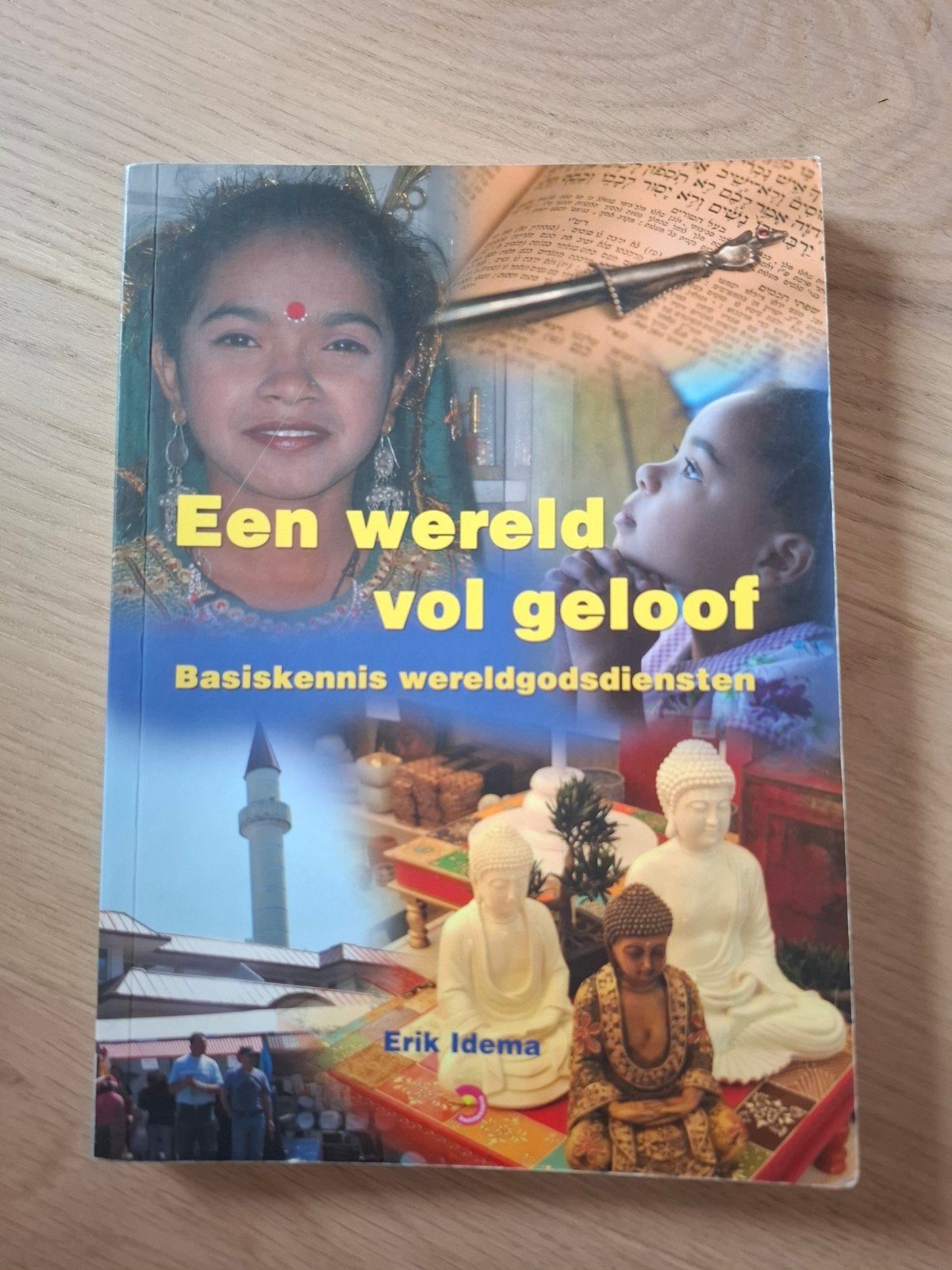 Erik Idema - Een wereld vol geloof, Boeken, Godsdienst en Theologie, Ophalen of Verzenden, Zo goed als nieuw, Erik Idema