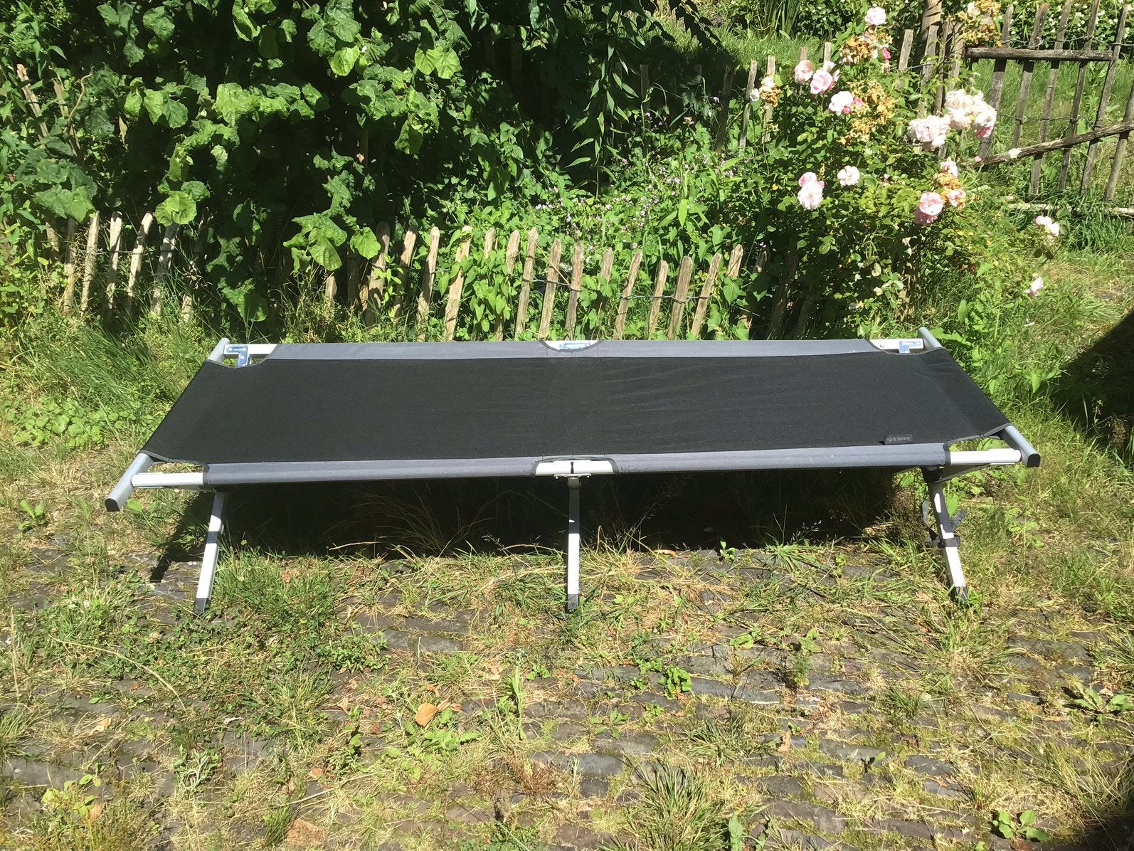 Inklapbaar campingbed, Ophalen, Zo goed als nieuw, Aluminium, Inklapbaar