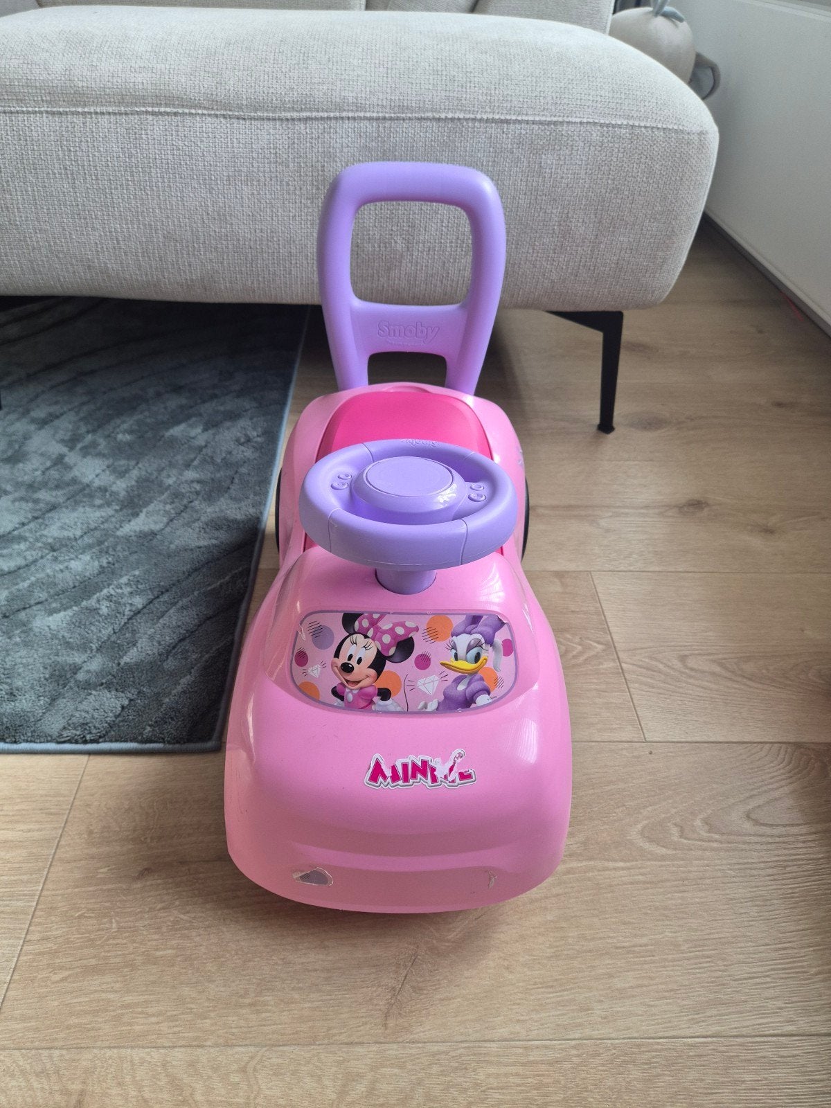 Roze Smoby loopauto Minnie Mouse, Kinderen en Baby's, Speelgoed | Buiten | Voertuigen en Loopfietsen, Ophalen, Gebruikt, Loopvoertuig