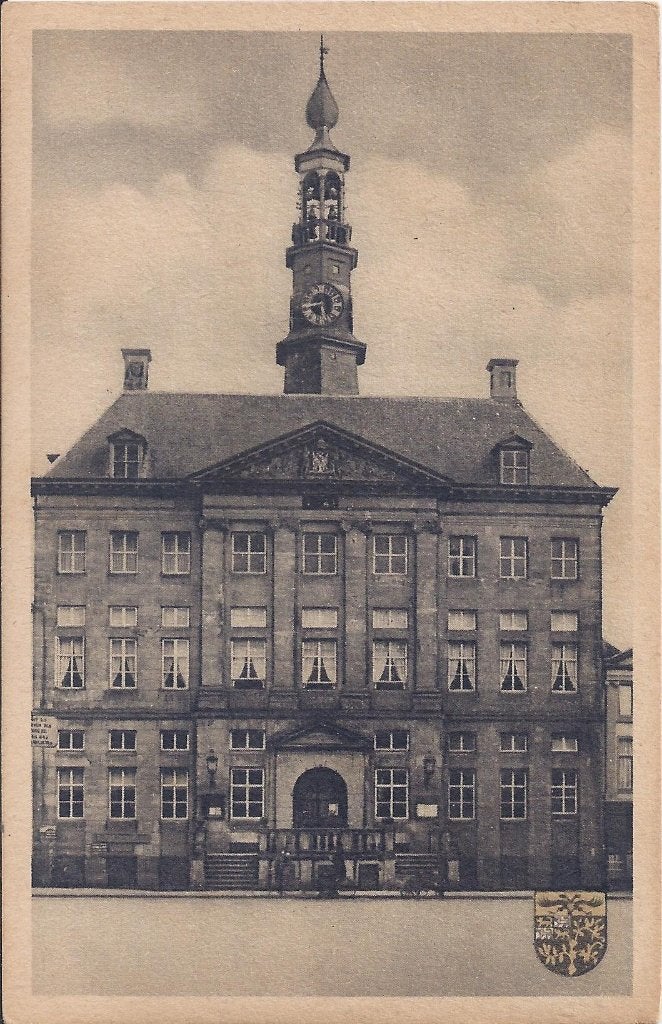s Hertogenbosch Stadhuis oude Ongelopen ansichtkaart 833, Verzamelen, Ansichtkaarten | Nederland, Ophalen of Verzenden, 1920 tot 1940