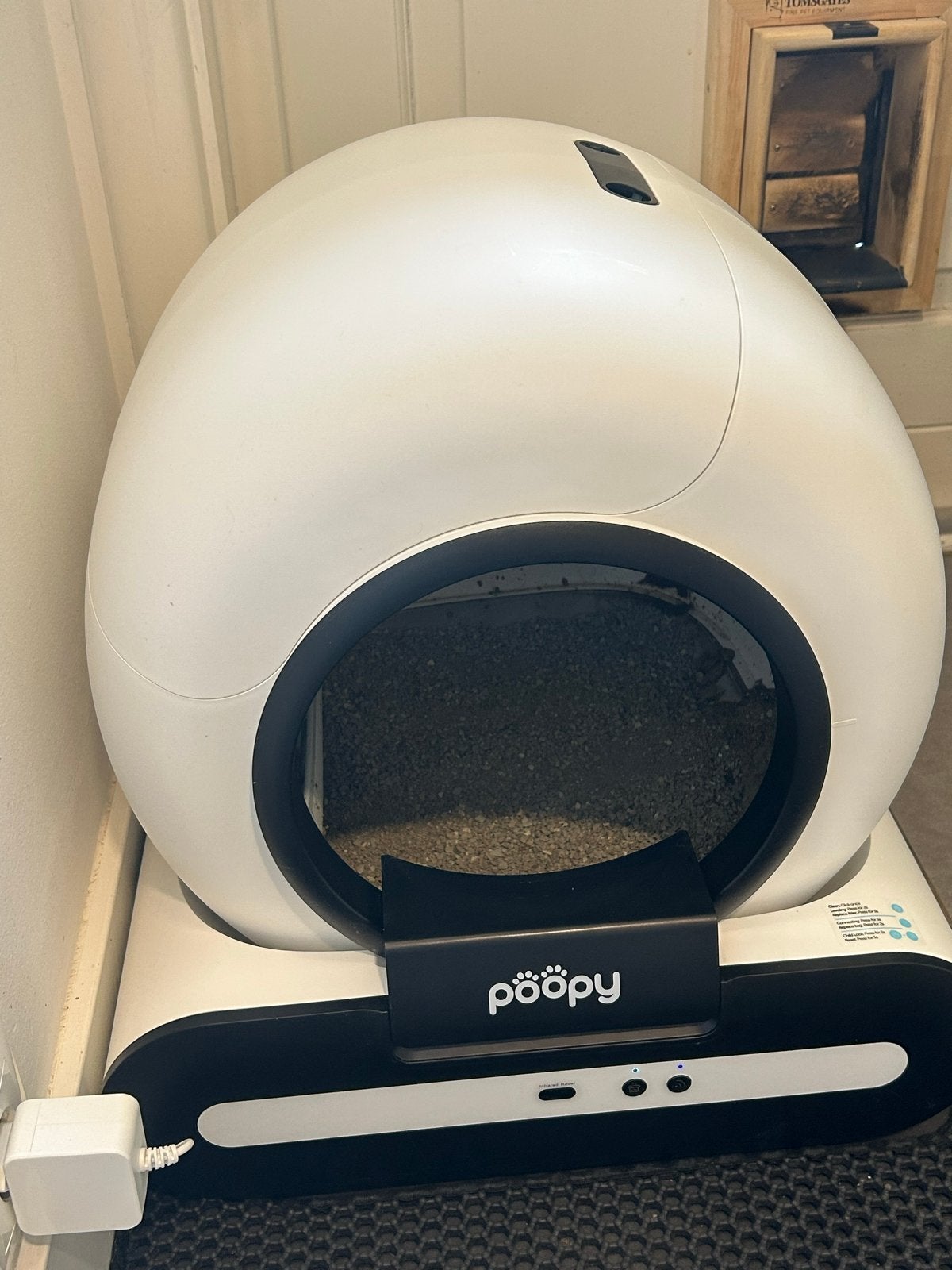 Poopy Nano 2 Zwart zelfreinigende kattenbak, Dieren en Toebehoren, Ophalen, Zelfreinigend, Gebruikt, Gesloten