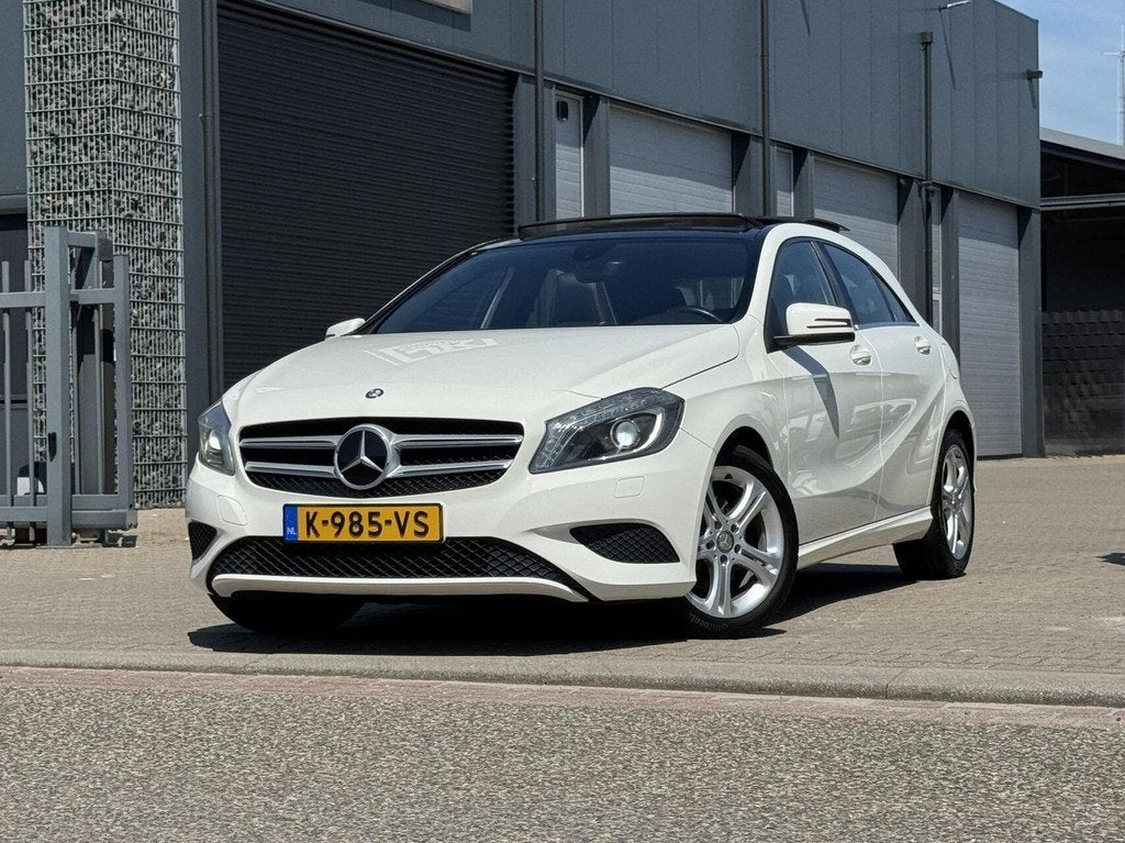 Mercedes A-klasse 180 Prestige | Pano | Stoelverwarming | PD, Auto's, Voorwielaandrijving, Gebruikt, Euro 6, 4 cilinders
