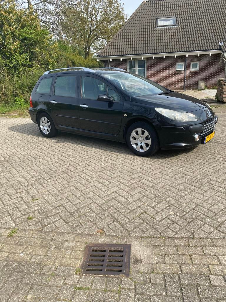 Peugeot 307 1.6 16V XR Break 2006 Zwart, Auto's, Peugeot, Stof, Zwart, 4 cilinders, 715 kg