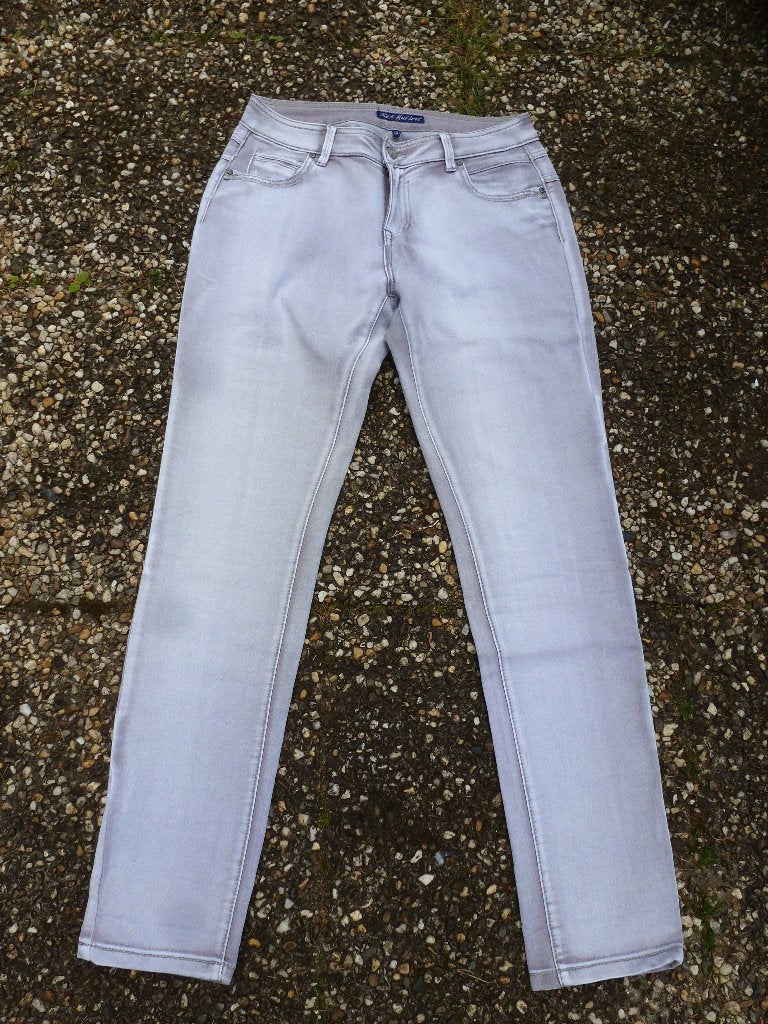 Dames spijkerbroek grijs red button maat 40 nieuw, Nieuw, Ophalen of Verzenden, W30 - W32 (confectie 38/40), Grijs
