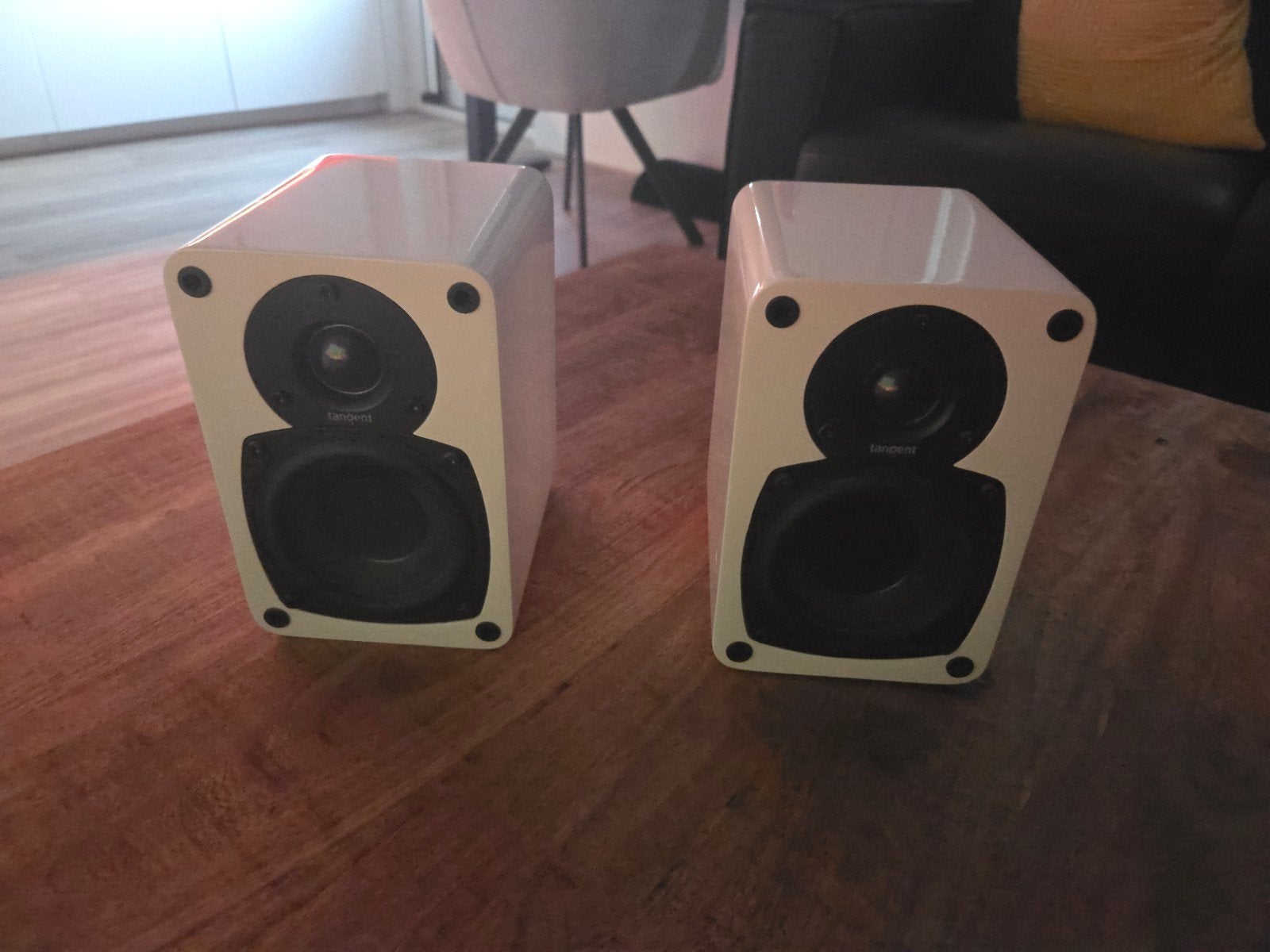Tangent EVO E4 Passieve Boekenplank Speakers - Wit, Audio, Tv en Foto, Luidsprekers, Ophalen of Verzenden, Minder dan 60 watt