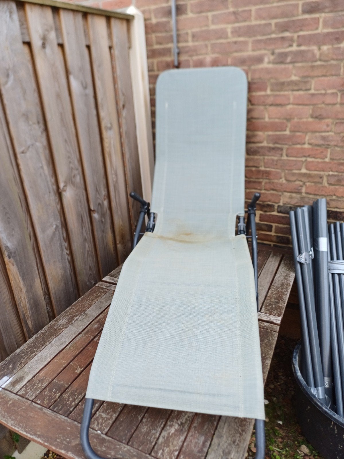Gratis ligbedje, Tuin en Terras, Ophalen