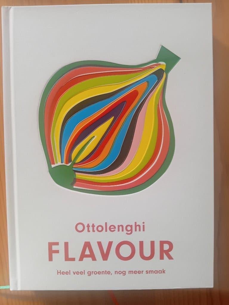 Ottolenghi - Flavour, Boeken, Voorgerechten en Soepen, Vegetarisch, Ophalen of Verzenden, Zo goed als nieuw