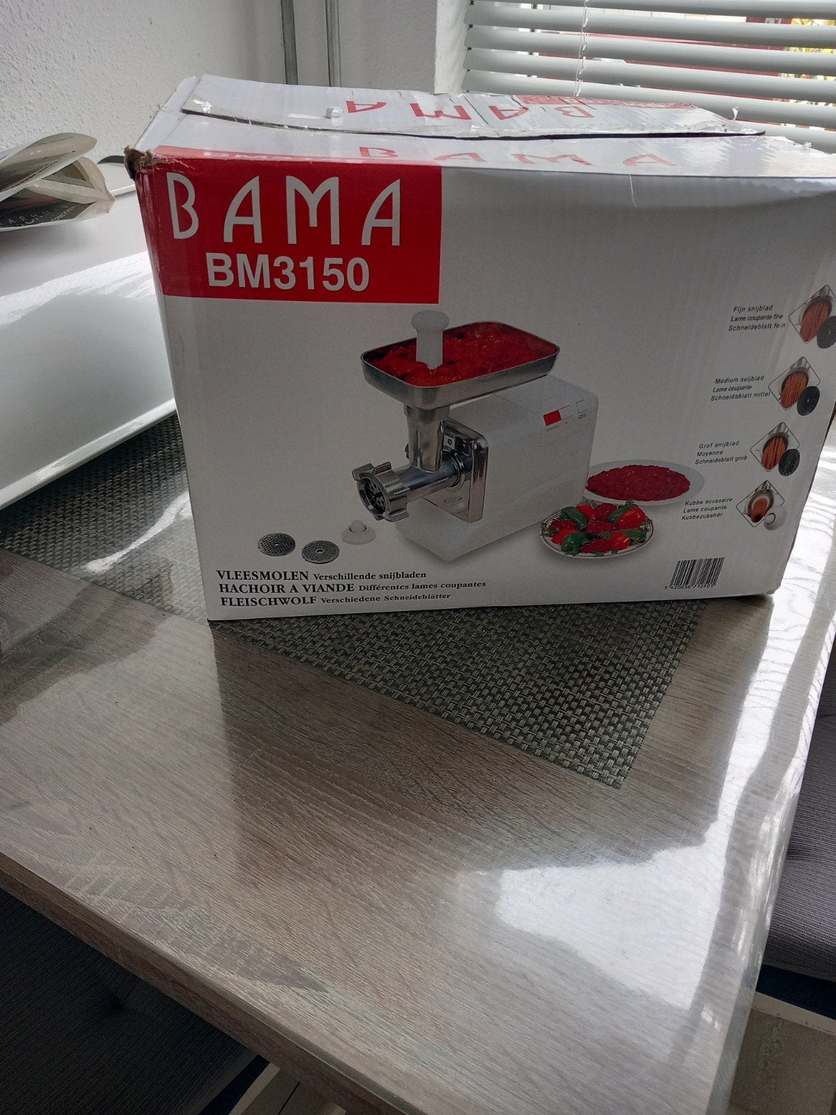BAMA Vleesmolen BM3150 - 1000W met verschillende snijbladen, Witgoed en Apparatuur, Keukenmixers, Ophalen of Verzenden