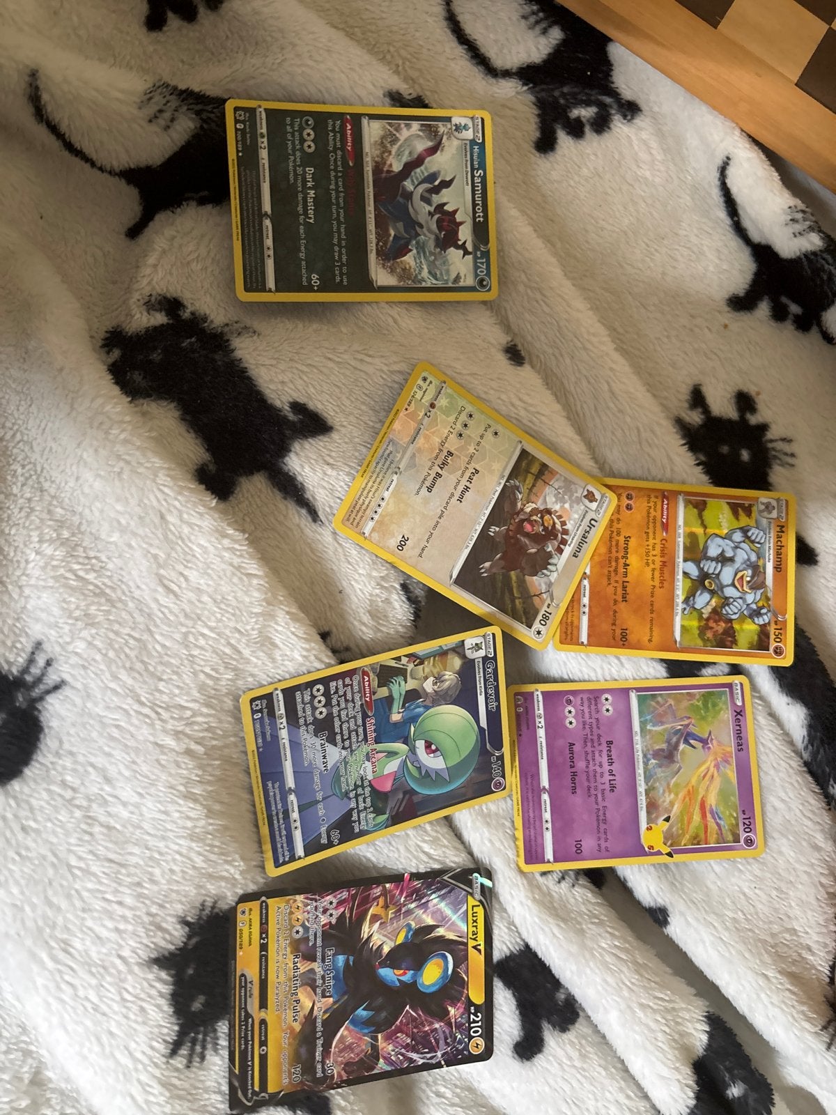 Diverse Pokémon Kaarten Collectie - Zeldzaam & Glanzend, Ophalen of Verzenden, Gebruikt, Meerdere kaarten, Foil