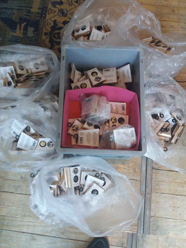 ONA CLIX bedels, Overige materialen, Overige kleuren, Nieuw, Ophalen of Verzenden