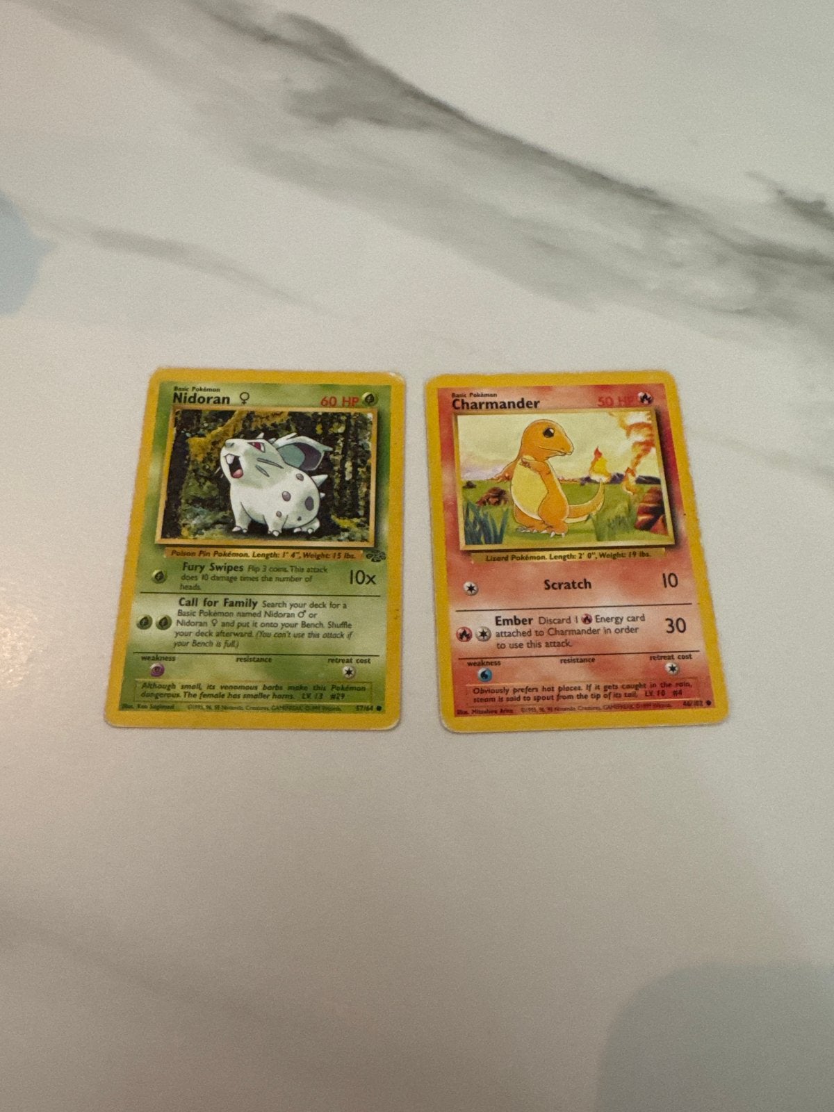 Nidoran en Charmander Pokémon kaarten uit 1995, Hobby en Vrije tijd, Verzamelkaartspellen | Pokémon, Ophalen of Verzenden, Gebruikt