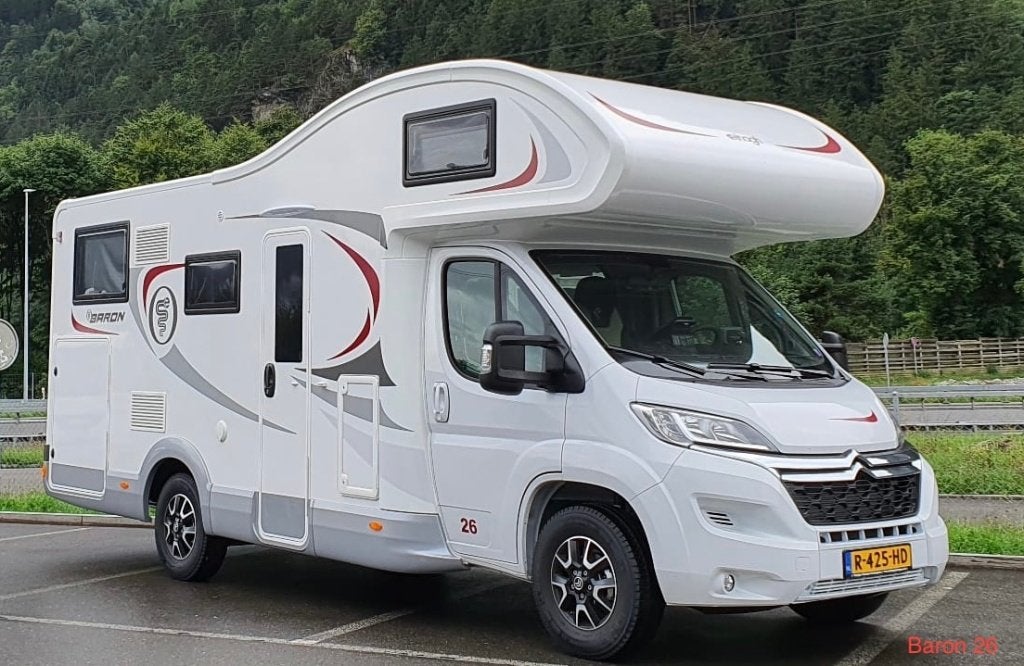 In het najaar nog even er tussenuit? Huur een camper!