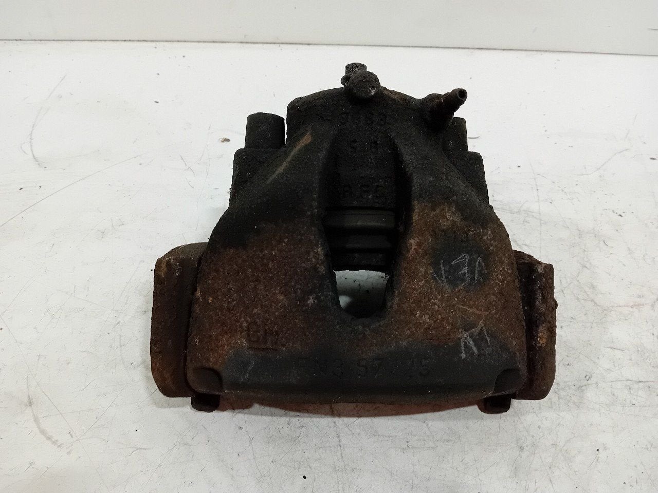 Remklauw links voor Saab 9-3, Onderdelen@venauto.nl, Van der Ven Autorecycling B.V., Gebruikt, Ettenseweg 76, 4706 PB Roosendaal, The Netherlands