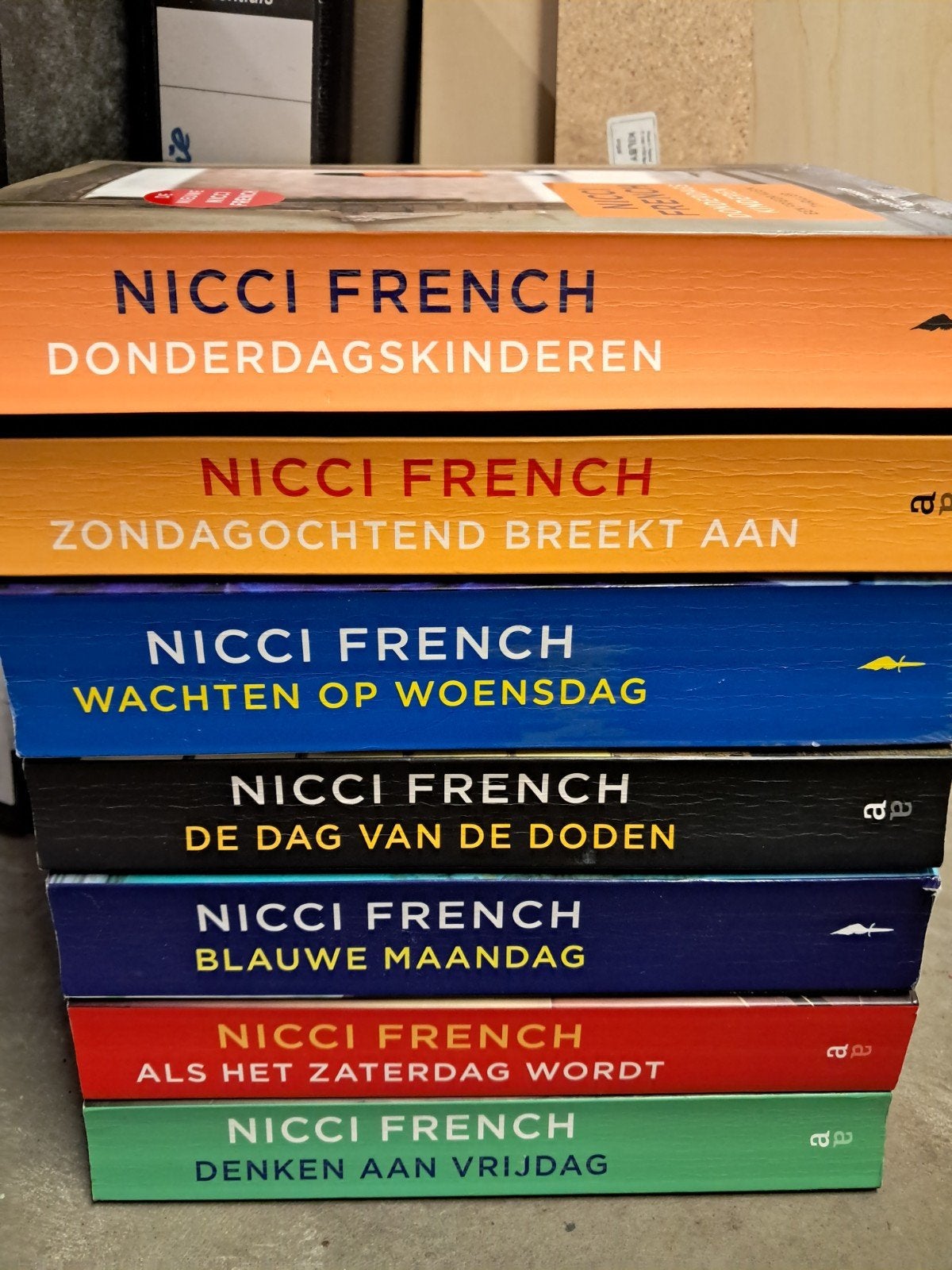 Nicci French - 7-delige serie (Donderdagskinderen, Zondag, Ophalen of Verzenden, Zo goed als nieuw, Nicci French, Europa overig