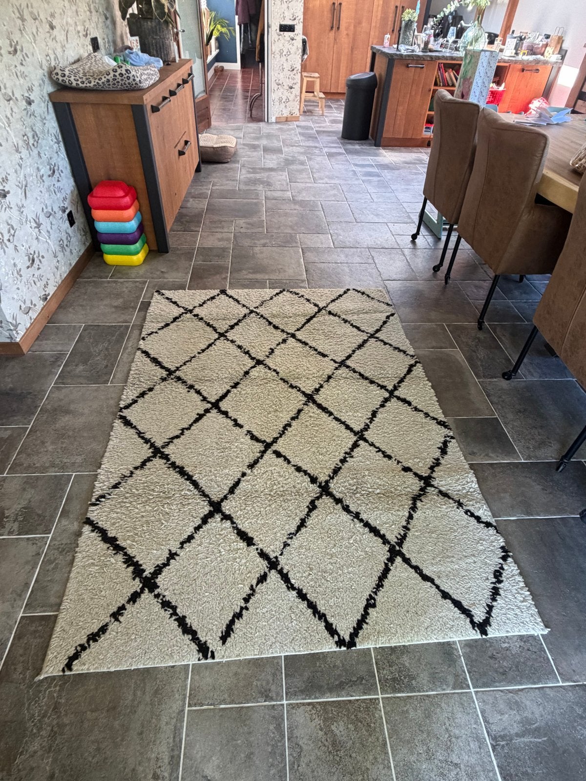 Modern Vloerkleed met Diamantpatroon - Crème/Zwart, Ophalen, 100 tot 150 cm, Zo goed als nieuw, Crème