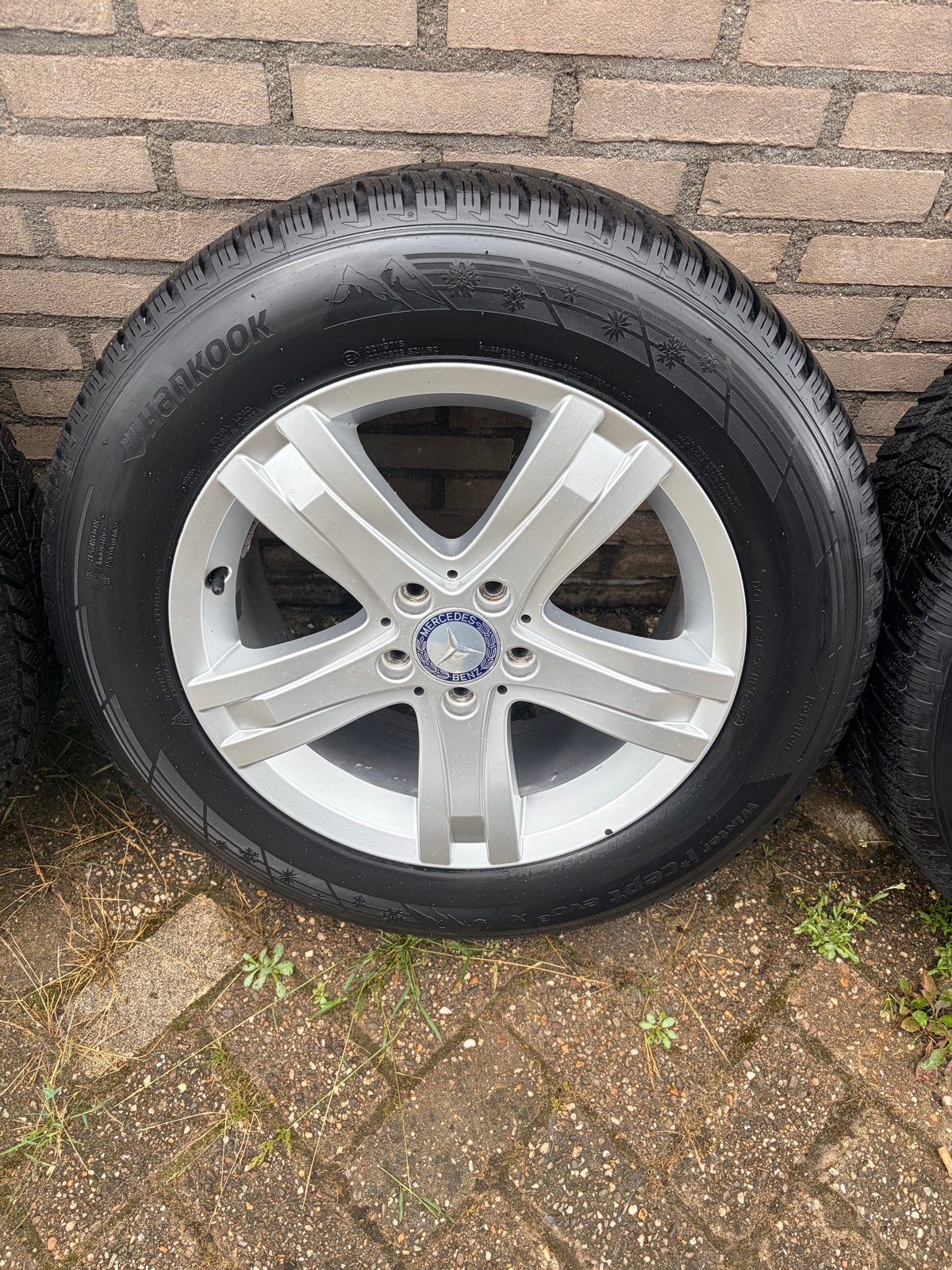 Mercedes-Benz Winterbanden met Velgen - Hankook Winter i*cep, Auto-onderdelen, Banden en Velgen, Ophalen, Gebruikt, Banden en Velgen