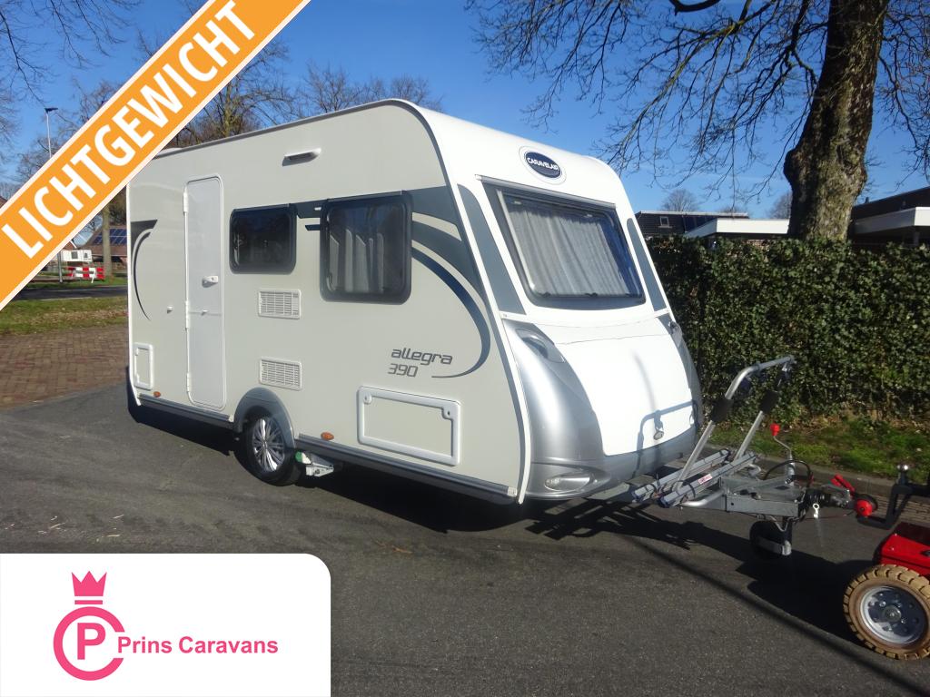 Caravelair Allegra 390 Vast Bed +Mover, Caravans en Kamperen, Caravans, Bedrijf, Treinzit, 750 - 1000 kg, Schokbreker