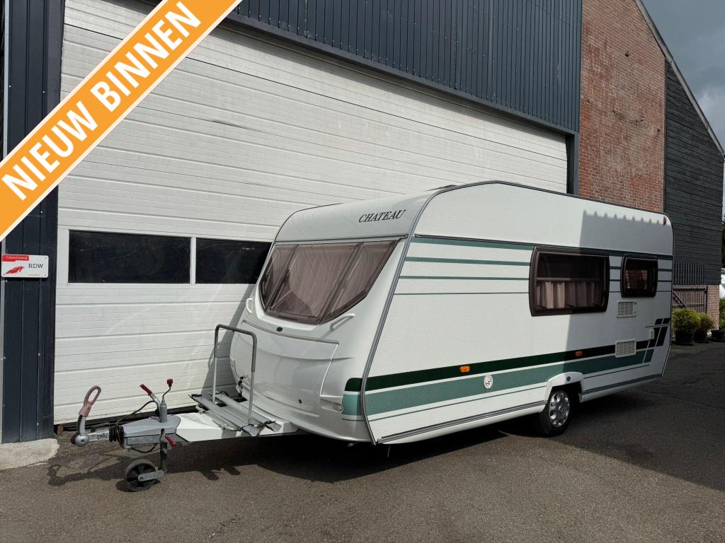 Chateau Calista 450 CT + Voortent + Luifel, Chateau, Bedrijf, 750 - 1000 kg, Schokbreker