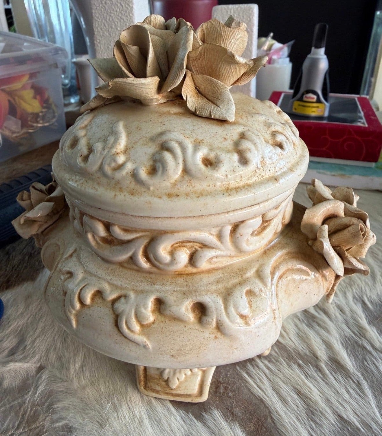 Antieke Italiaanse Keramische Pot met Rozen, Ophalen of Verzenden