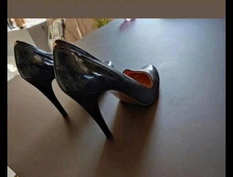 Ted Baker Pumps maat 6 (39) leer €179, Ophalen of Verzenden, Zo goed als nieuw
