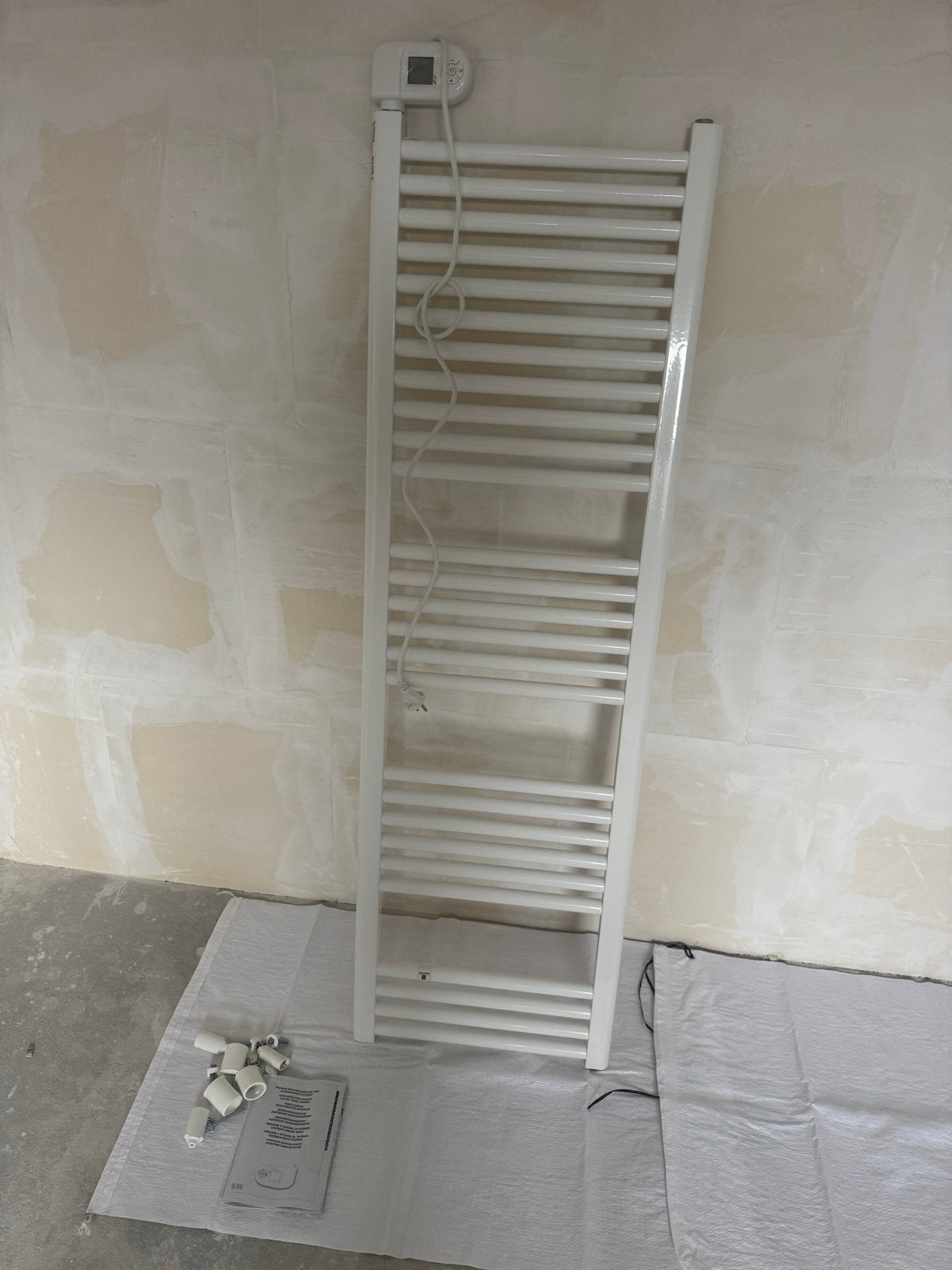 DL elektrische badkamer radiator nieuw., Ophalen, Nieuw, Wit