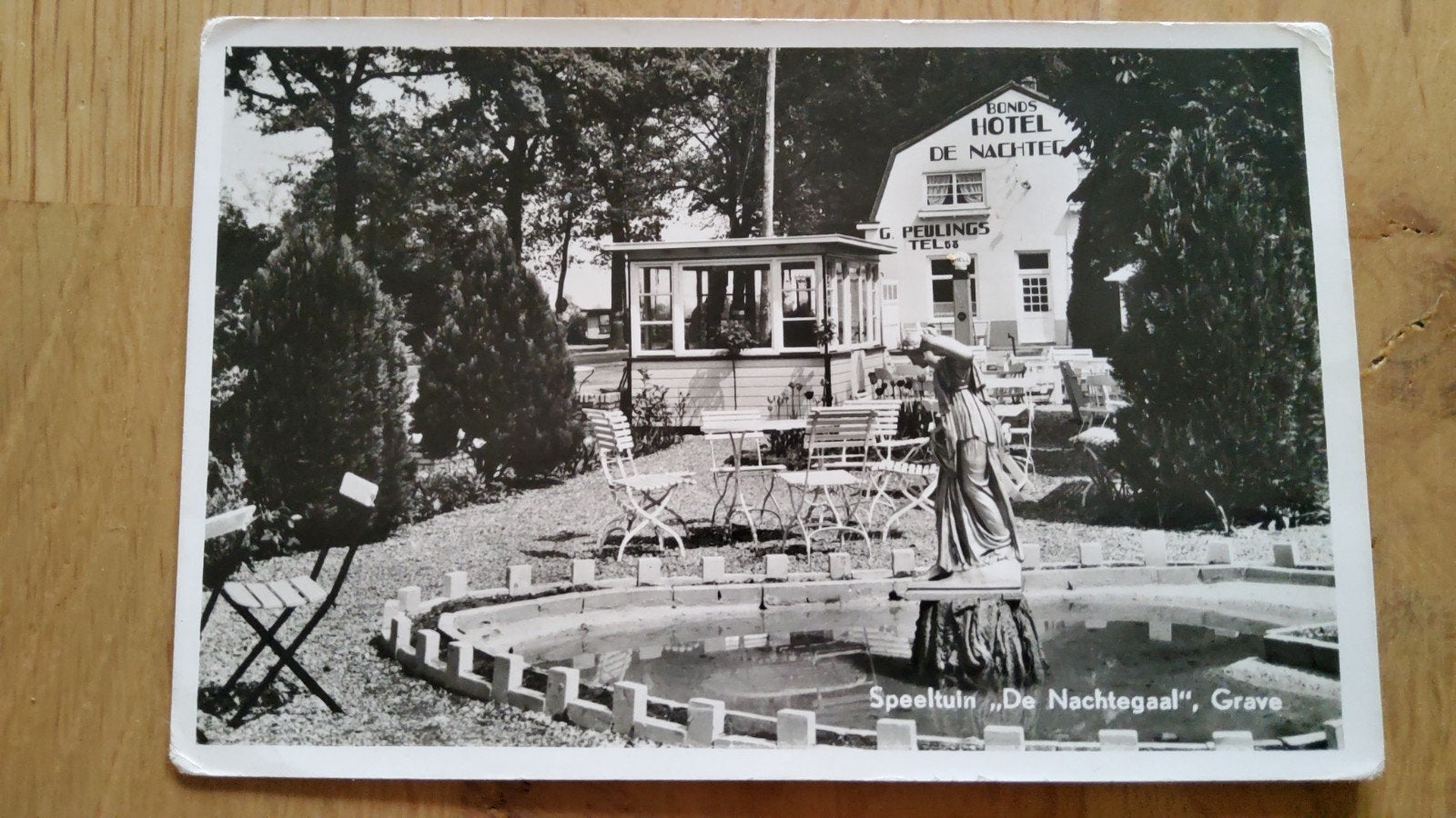 Vintage jaren 60 ansichtkaart Bons Hotel De Nachtegaal Grave, Ophalen of Verzenden, 1940 tot 1960, Gelderland