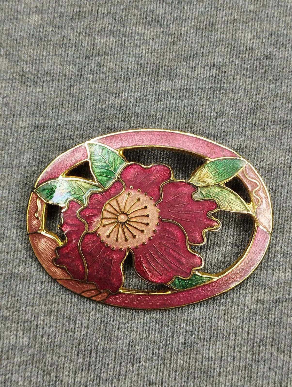 Prachtige vintage cloisonné emaille broche, Sieraden, Tassen en Uiterlijk, Ophalen of Verzenden, Zo goed als nieuw, Overige kleuren