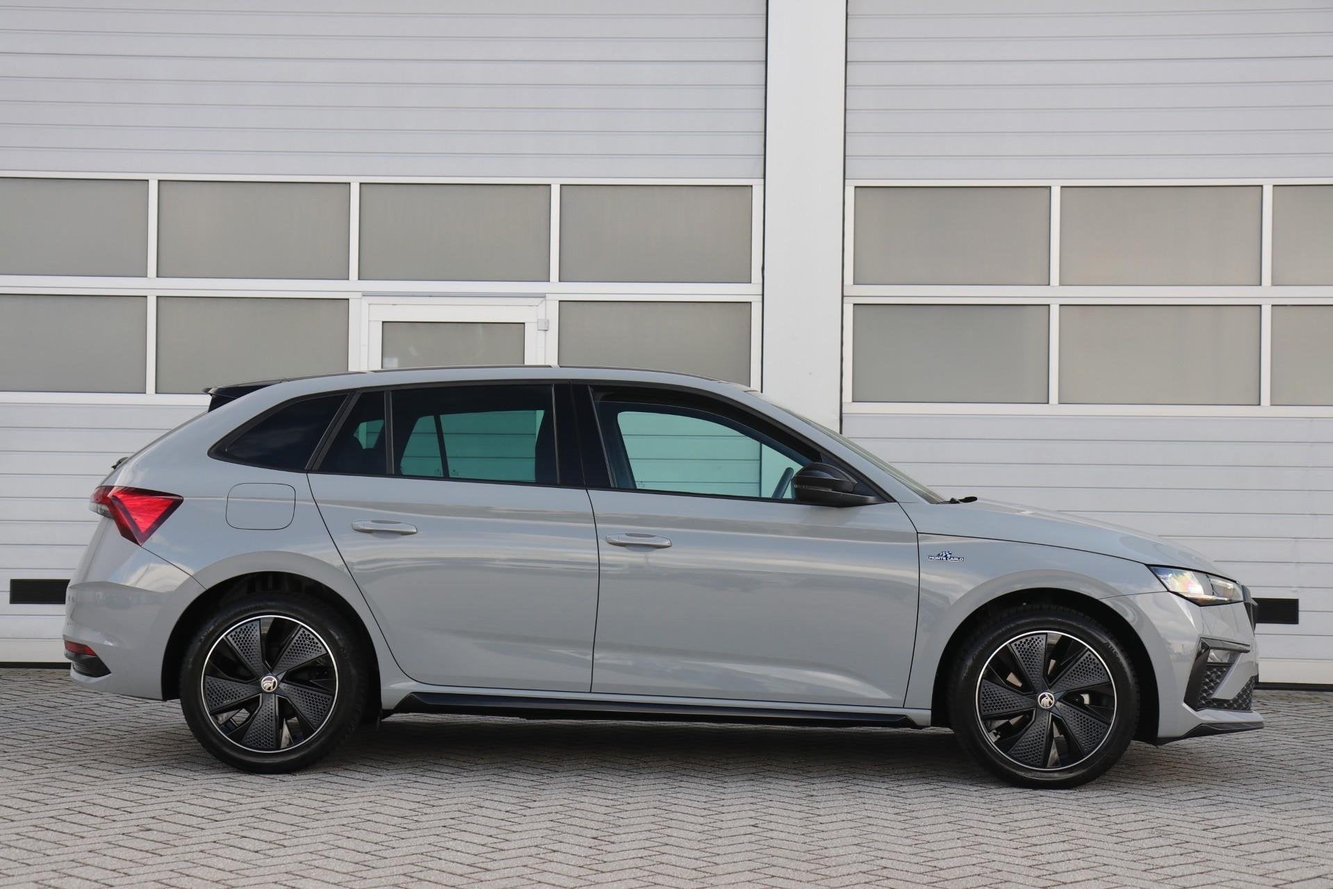 Skoda Scala 1.0 TSI 110pk Monte Carlo | Panoramadak | Smart, Auto's, Voorwielaandrijving, 12 maanden, Gebruikt, Euro 6