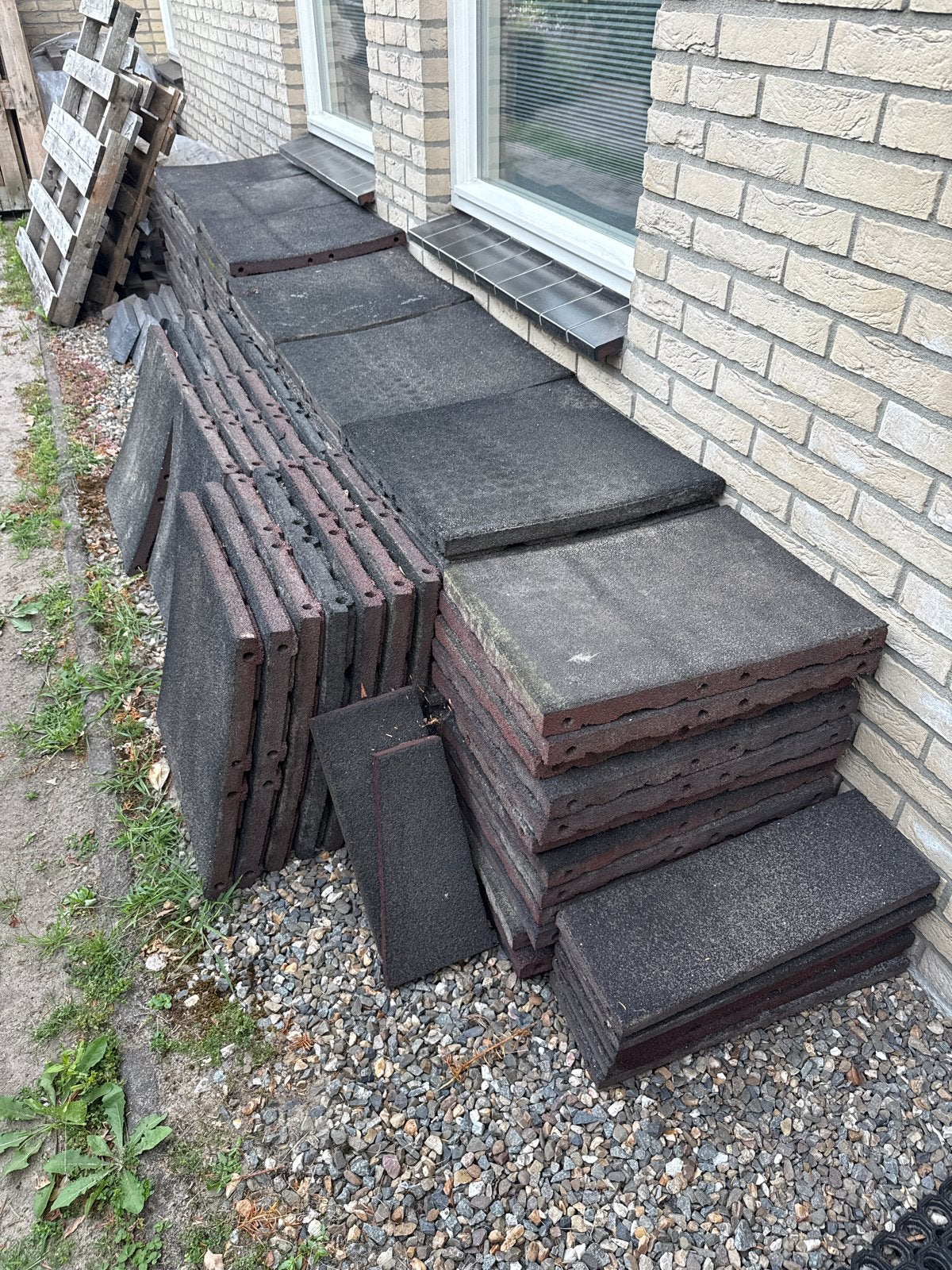 Rubber tegels met pen en gat verbinding 50 x 50 x 4 cm, Ophalen, Gebruikt, Rubber, 10 m² of meer