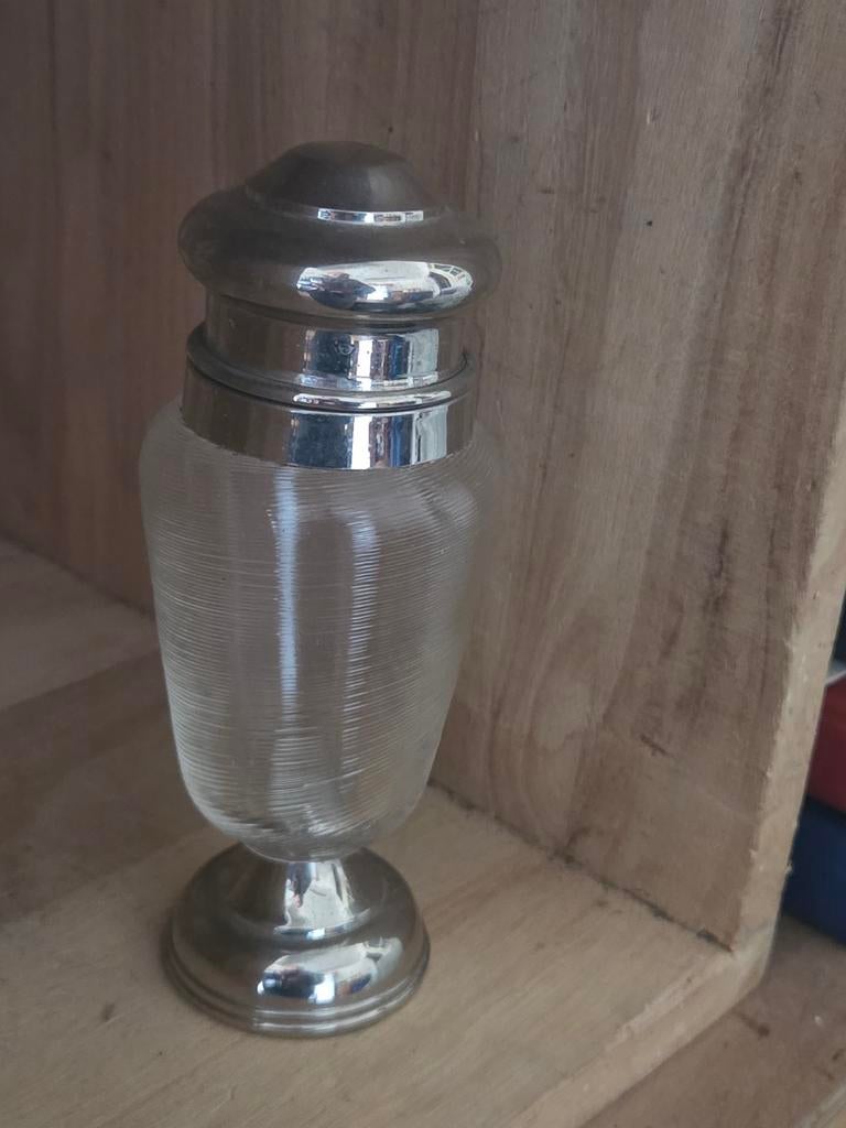Fries draadglas theebus, Antiek en Kunst, Antiek | Glas en Kristal, Ophalen of Verzenden
