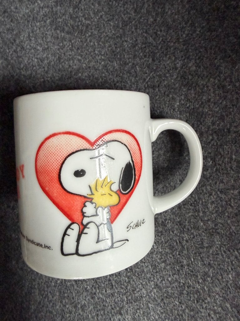 mokje beker Snoopy Peanuts Gee somebody cares, Ophalen of Verzenden, Snoopy, Gebruikt, Gebruiksvoorwerp