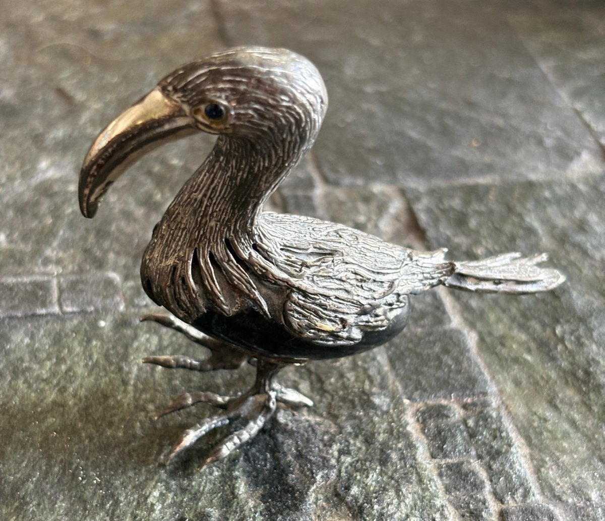 Miniatuur Zilveren vogeltje met onyx, Verzenden, Zilver