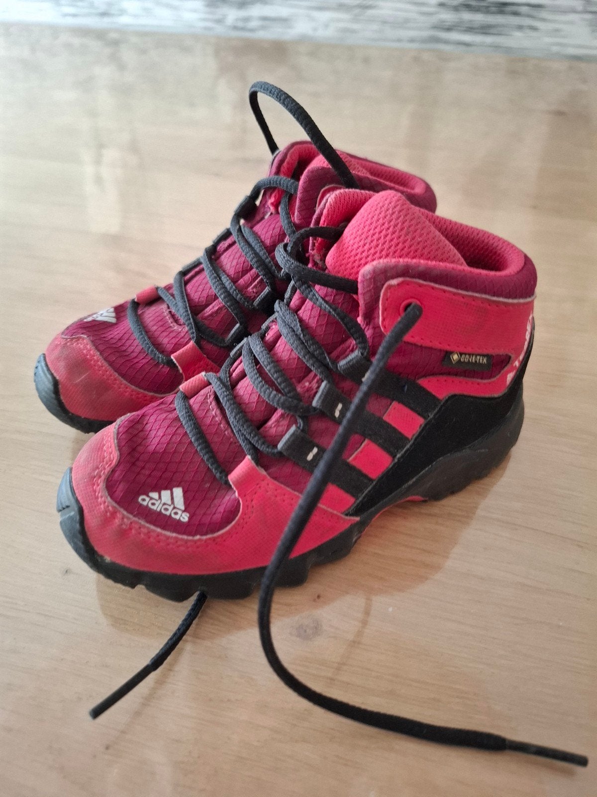 Bergschoenen / wandelschoenen maat 25, Ophalen of Verzenden, Gebruikt, Schoenen