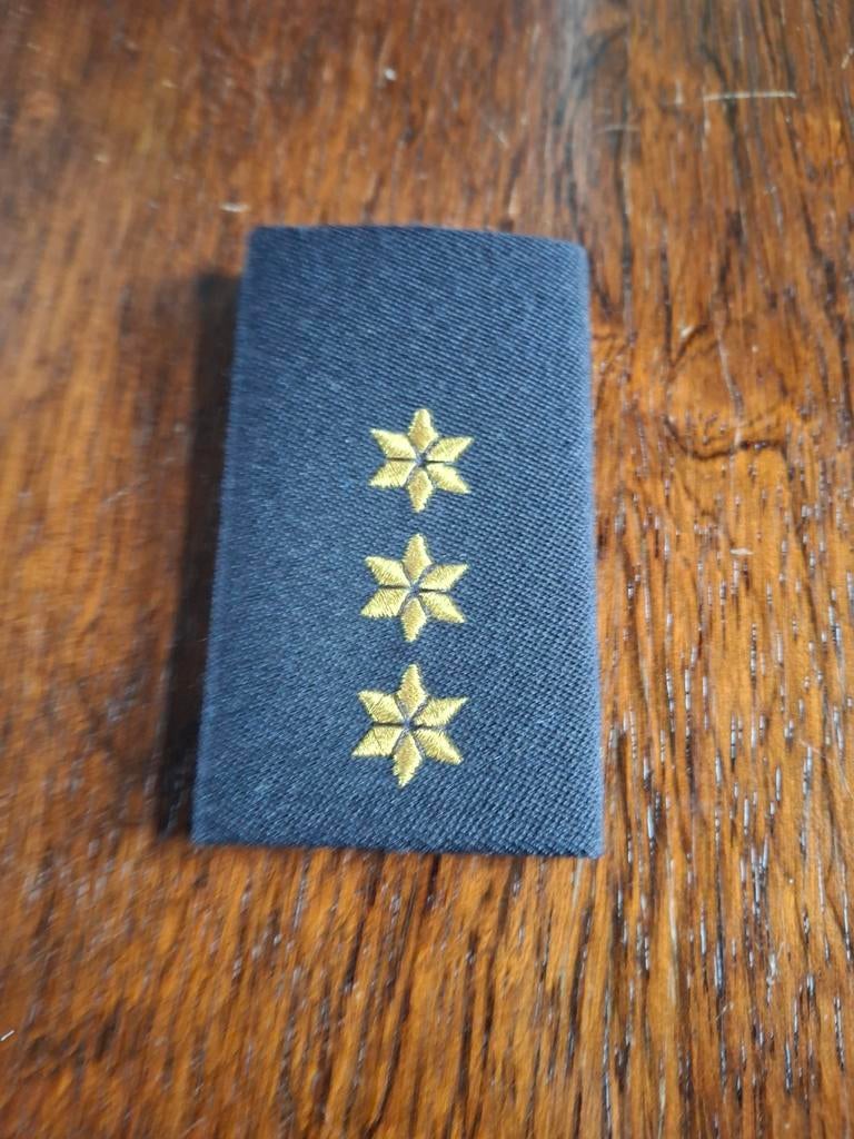 Kapitein Marechaussee Rangonderscheidingsteken, Ophalen of Verzenden, Marechaussee, Nederland, Embleem of Badge