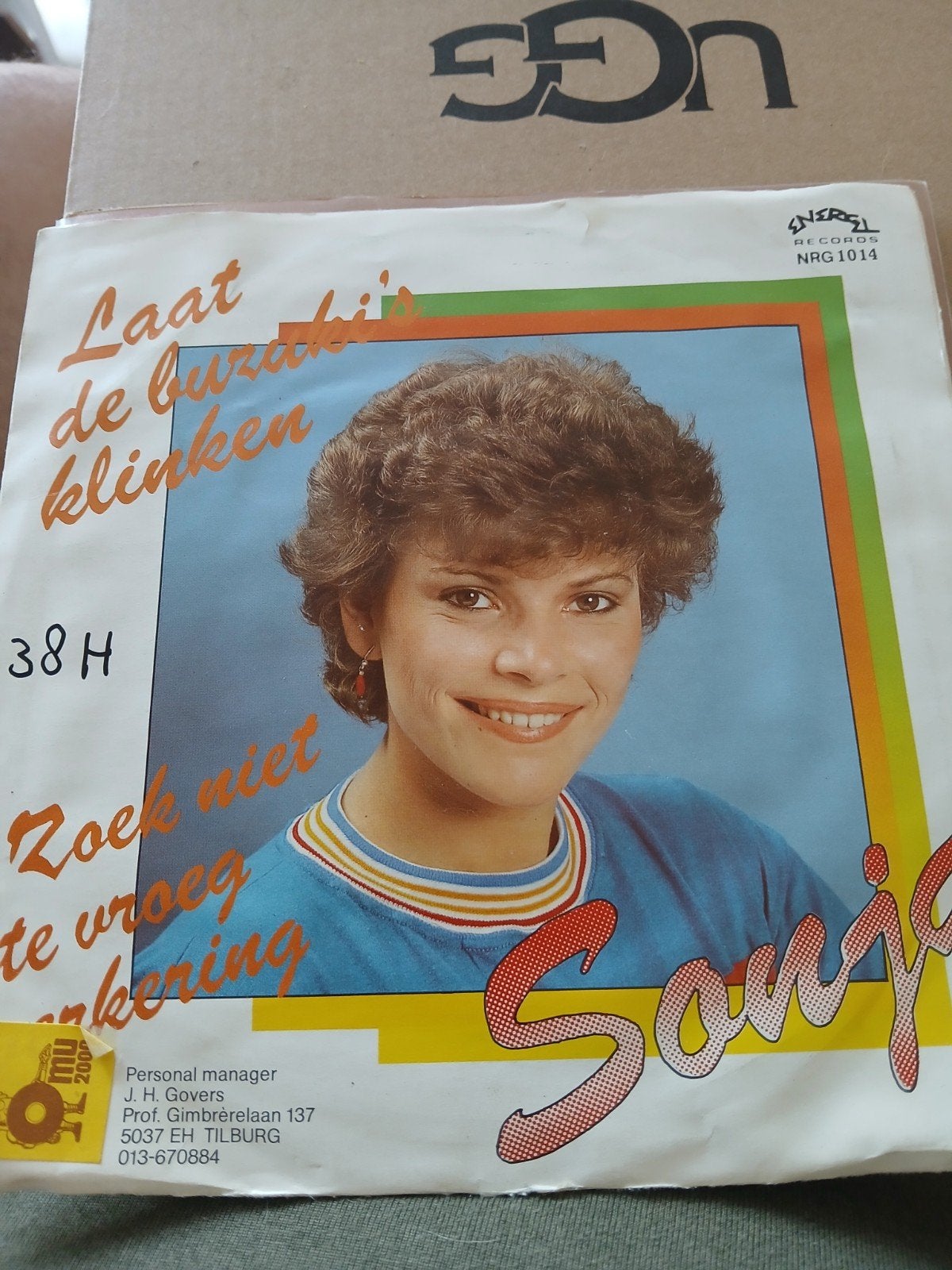 sonja  zoek niet te vroeg verkering, Verzenden, Zo goed als nieuw, Overige formaten, Levenslied of Smartlap