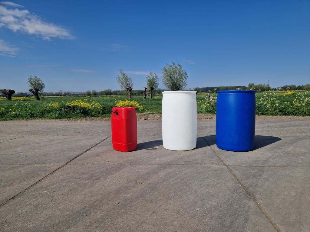 Tonnen/Vaten, Tuin en Terras, Regentonnen, 150 liter of meer, Ophalen, Zo goed als nieuw, Kunststof