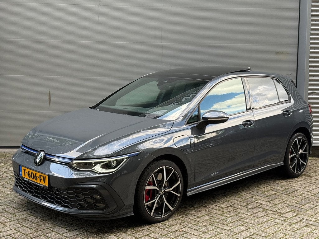 Volkswagen Golf 1.4 eHybrid GTE l Pano l Volleder l ACC l IQ, Auto's, Gebruikt, 4 cilinders, 150 pk, 1524 kg