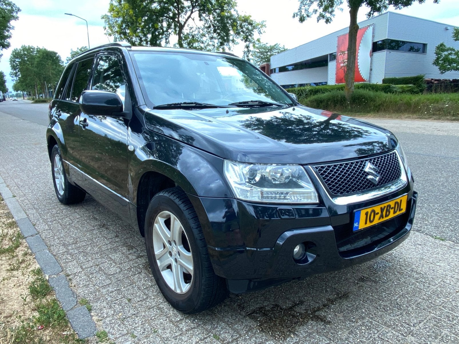 Suzuki Grand Vitara 2.0 5D AUT 2007 Zwart, Auto's, Automaat, 1995 cc, Zwart, 4 cilinders