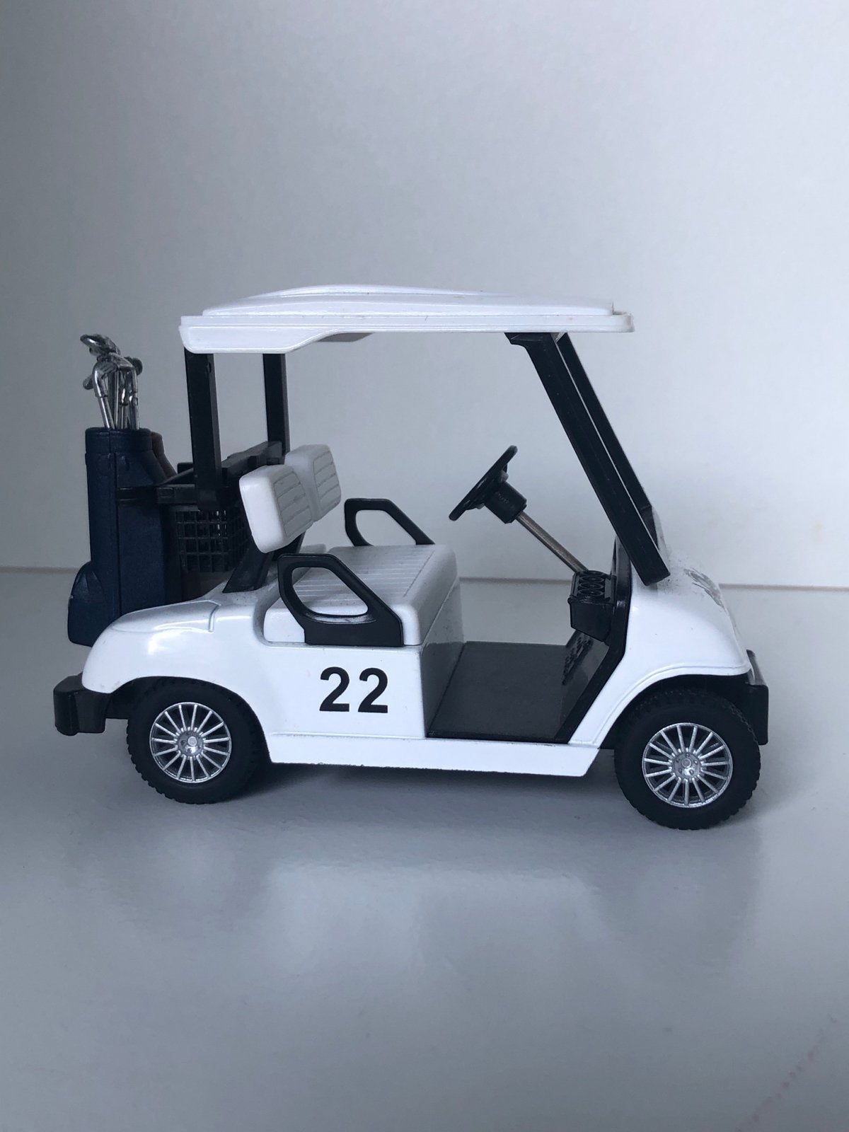Miniatuur Golfkarretje met Golfclubs - Schaalmodel, 1:32 tot 1:50, Overige typen, Zo goed als nieuw, Ophalen