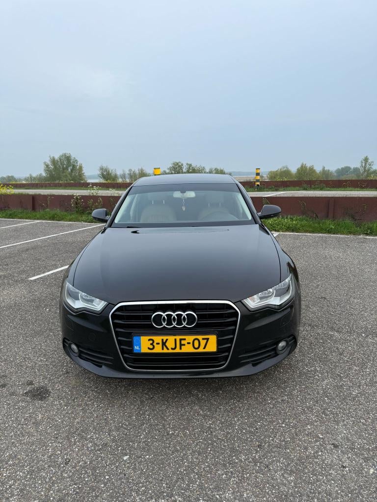 Audi A6 2.0 TDI 220 PK  Limousine 2013, Auto's, Beige, 4 cilinders, Bruin, 1560 kg