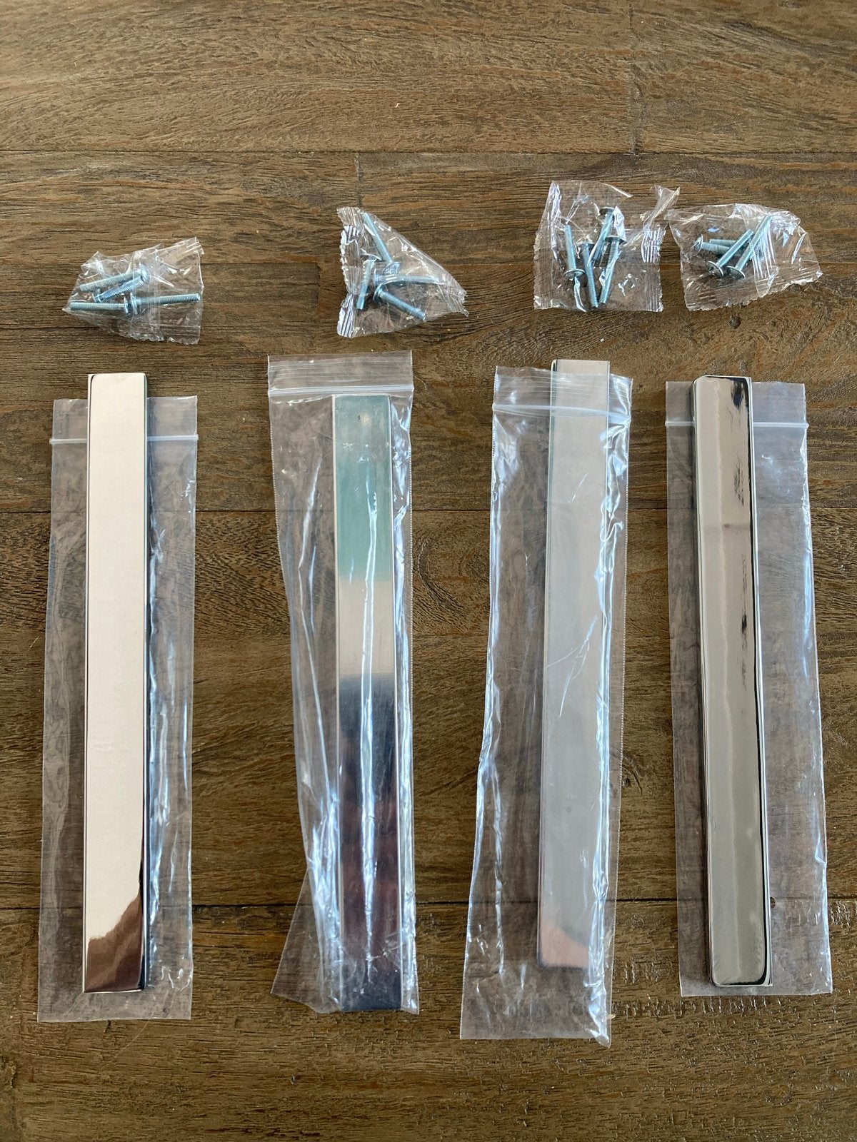 Set van 4 chromen handgrepen met schroeven, Ophalen of Verzenden, Nieuw, 100 tot 250 mm, Overige typen