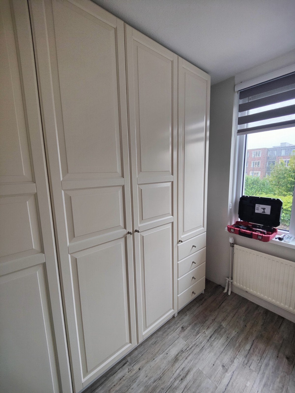 Witte pax ikea kledingkast met lades en planken, Huis en Inrichting, Ophalen, 100 tot 150 cm, 200 cm of meer, Modern