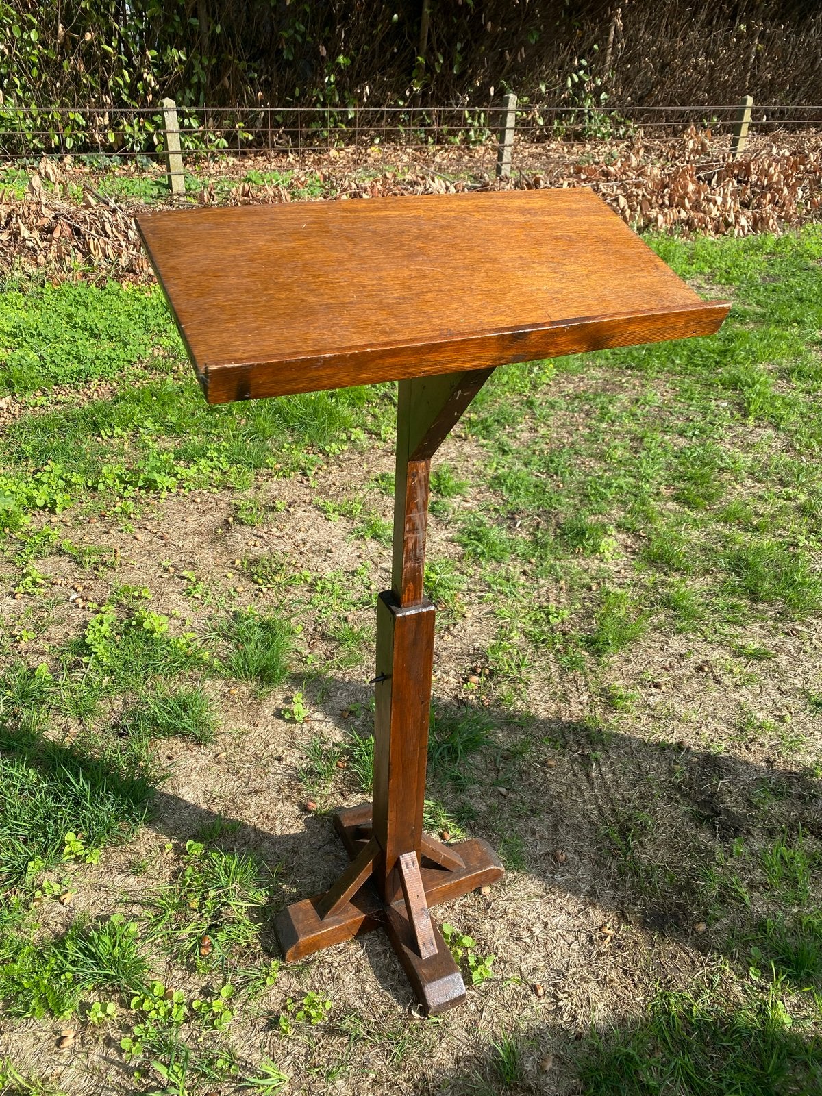 Antieke houten lessenaar / muziekstandaard, Ophalen