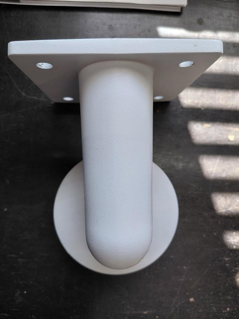 Hikvision muurbeugel, Ophalen, Nieuw