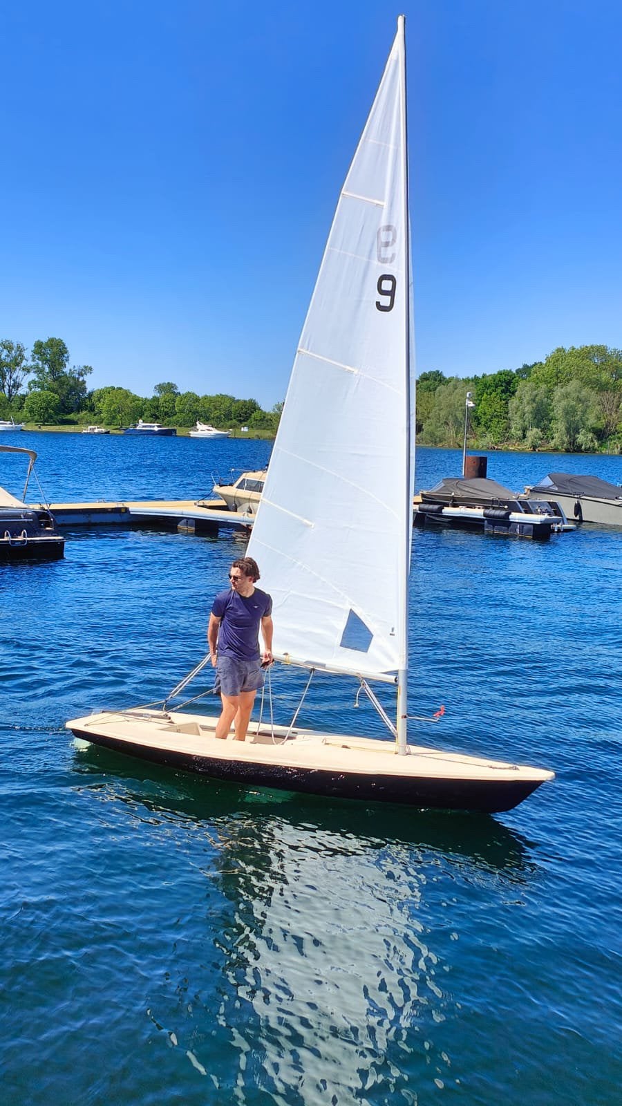 Laser standaard zeilboot inclusief strandtrailer, Watersport en Boten, Ophalen, Zo goed als nieuw, Grootzeil, Minder dan 15 m²